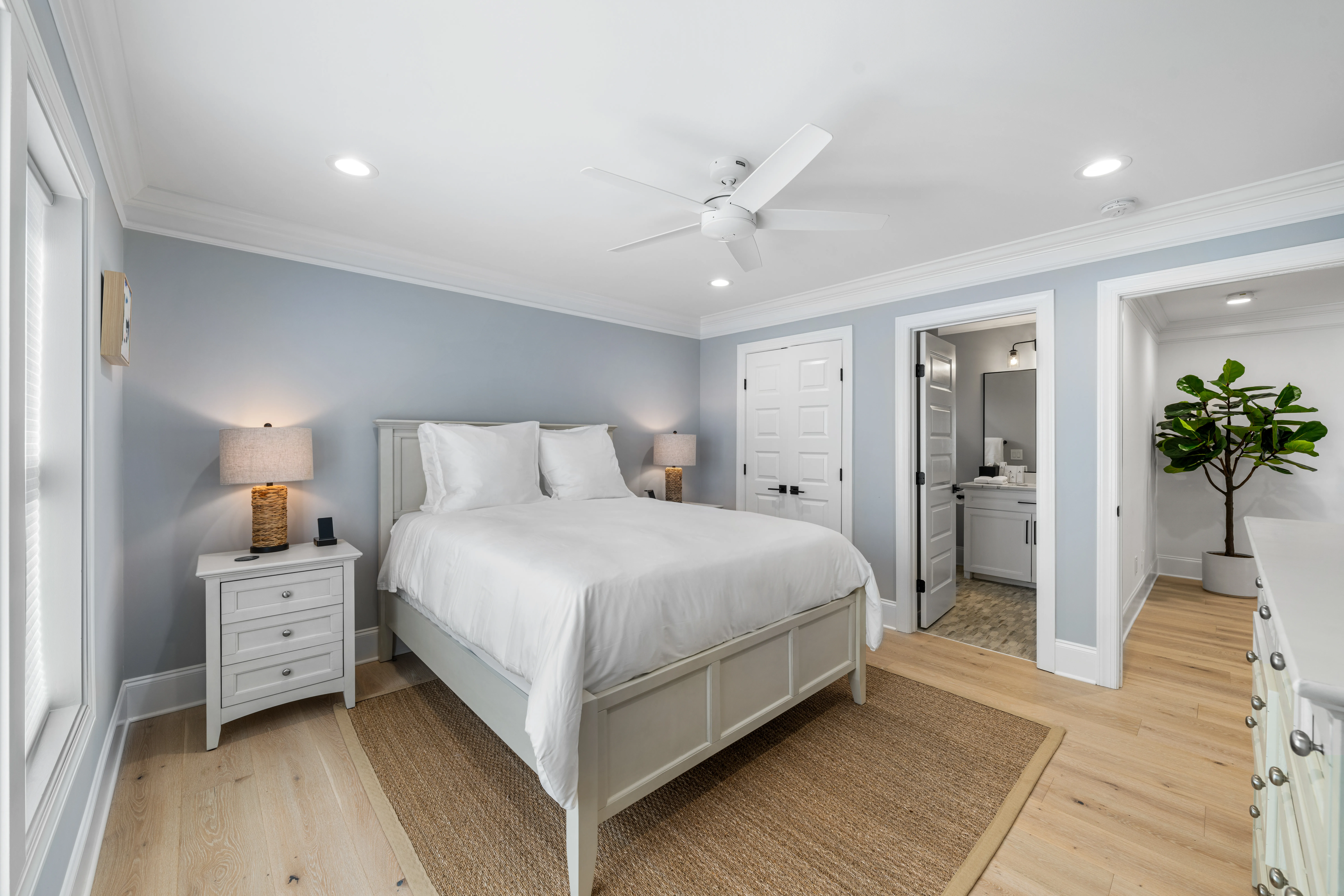 Bedroom 10 - Image 1