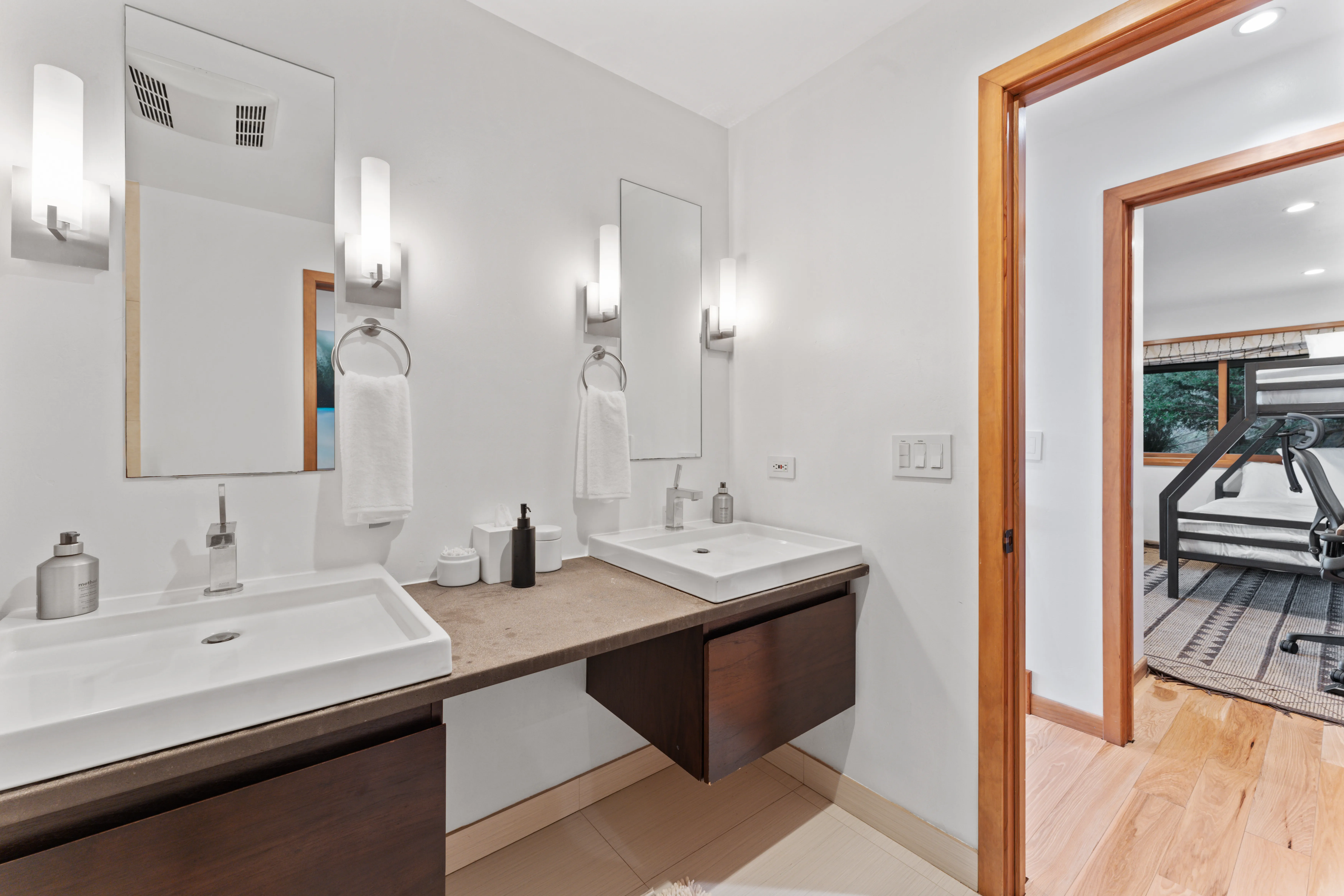 Bathroom 1 - Image 1