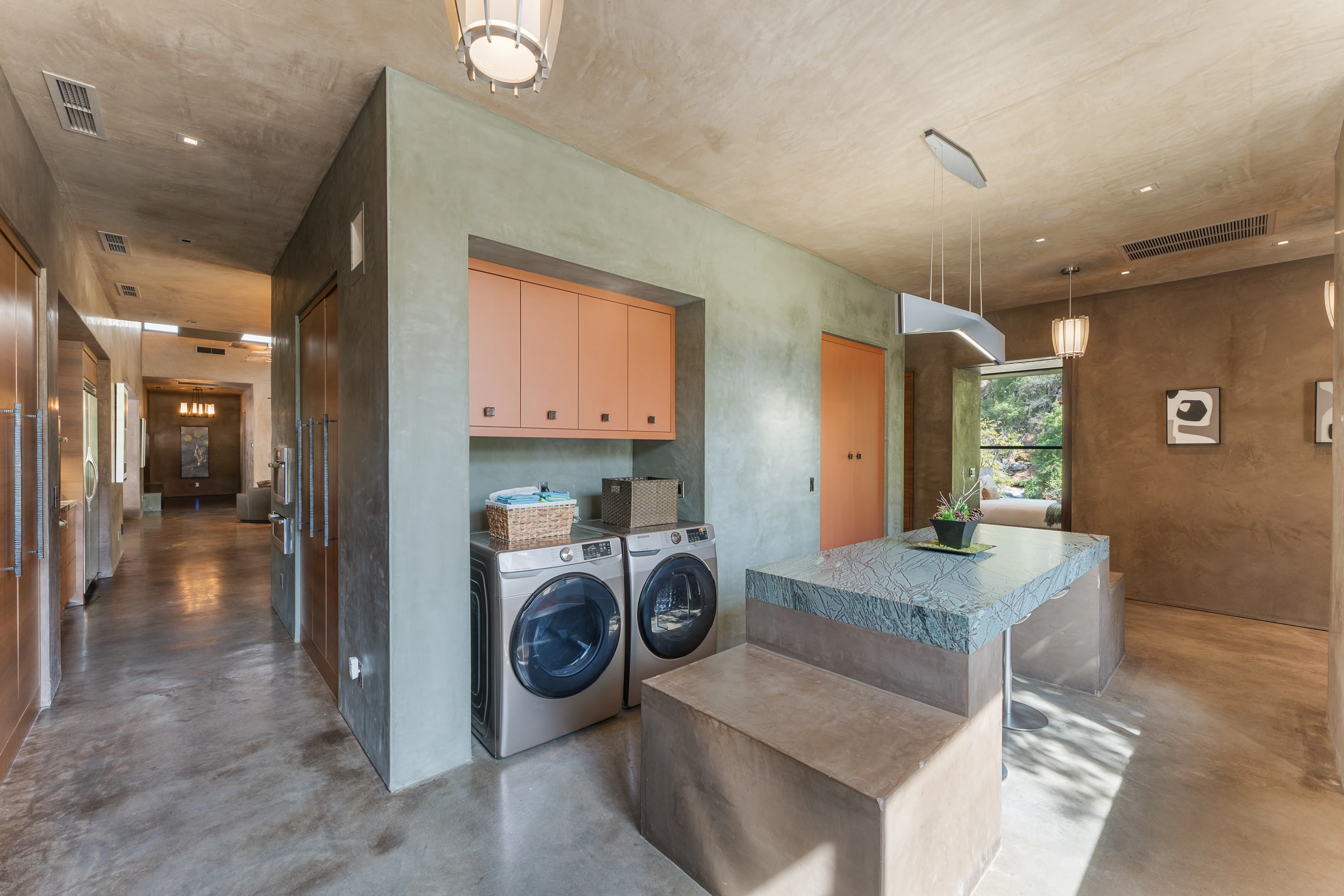 LAUNDRY_ROOM - Image 2