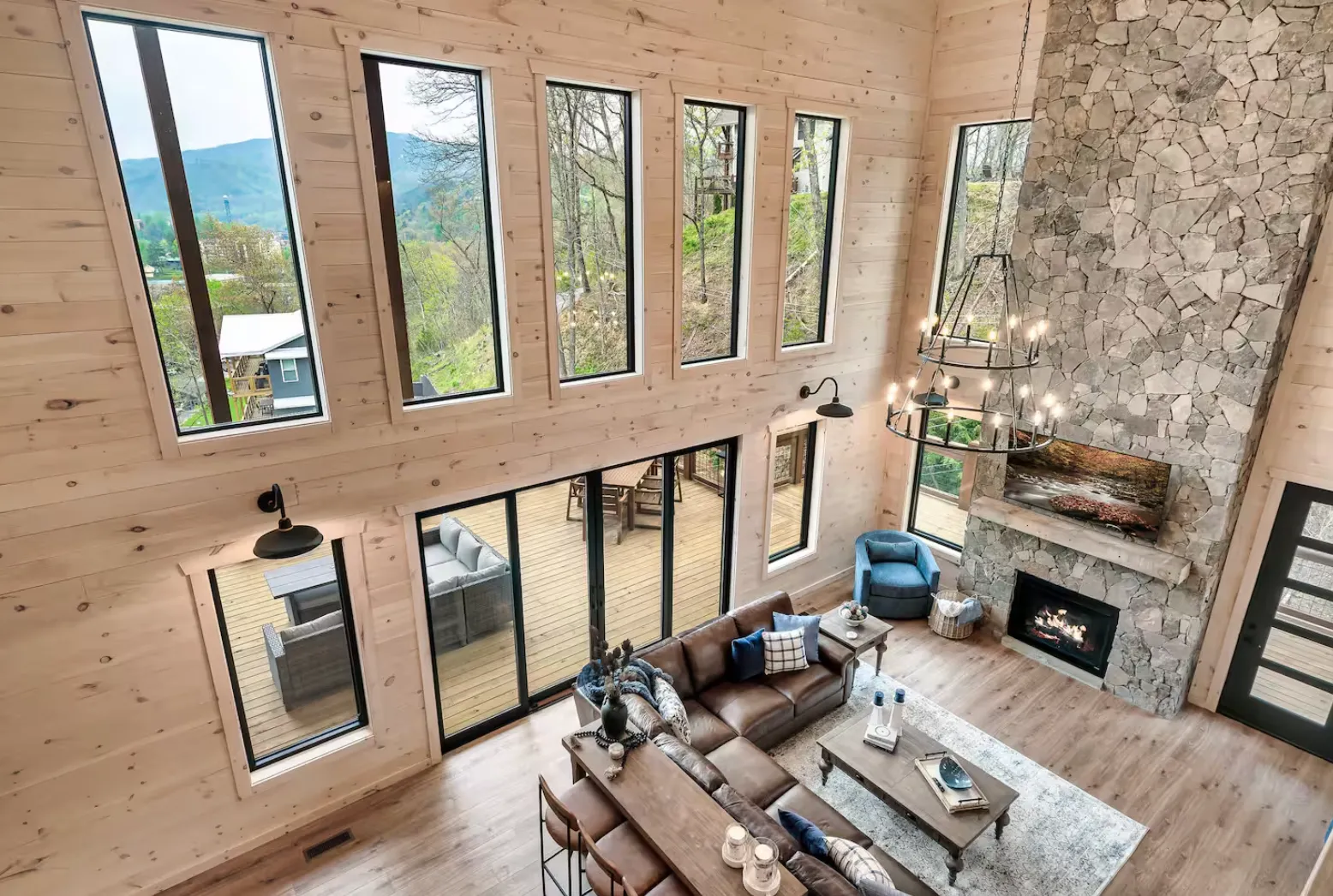 Sunset Bluestone Ridge Loft