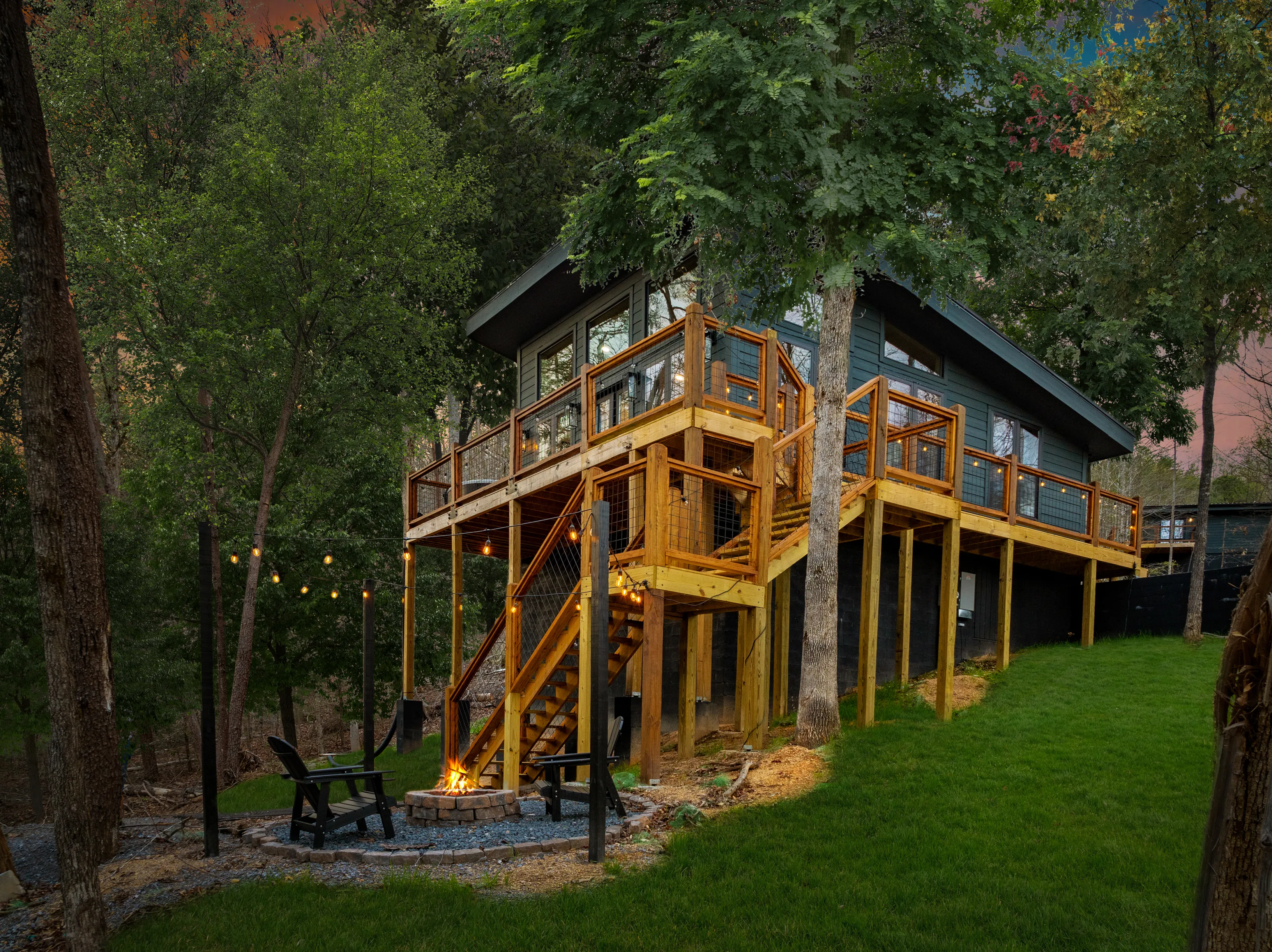 Harbor Lookout Manor Villa