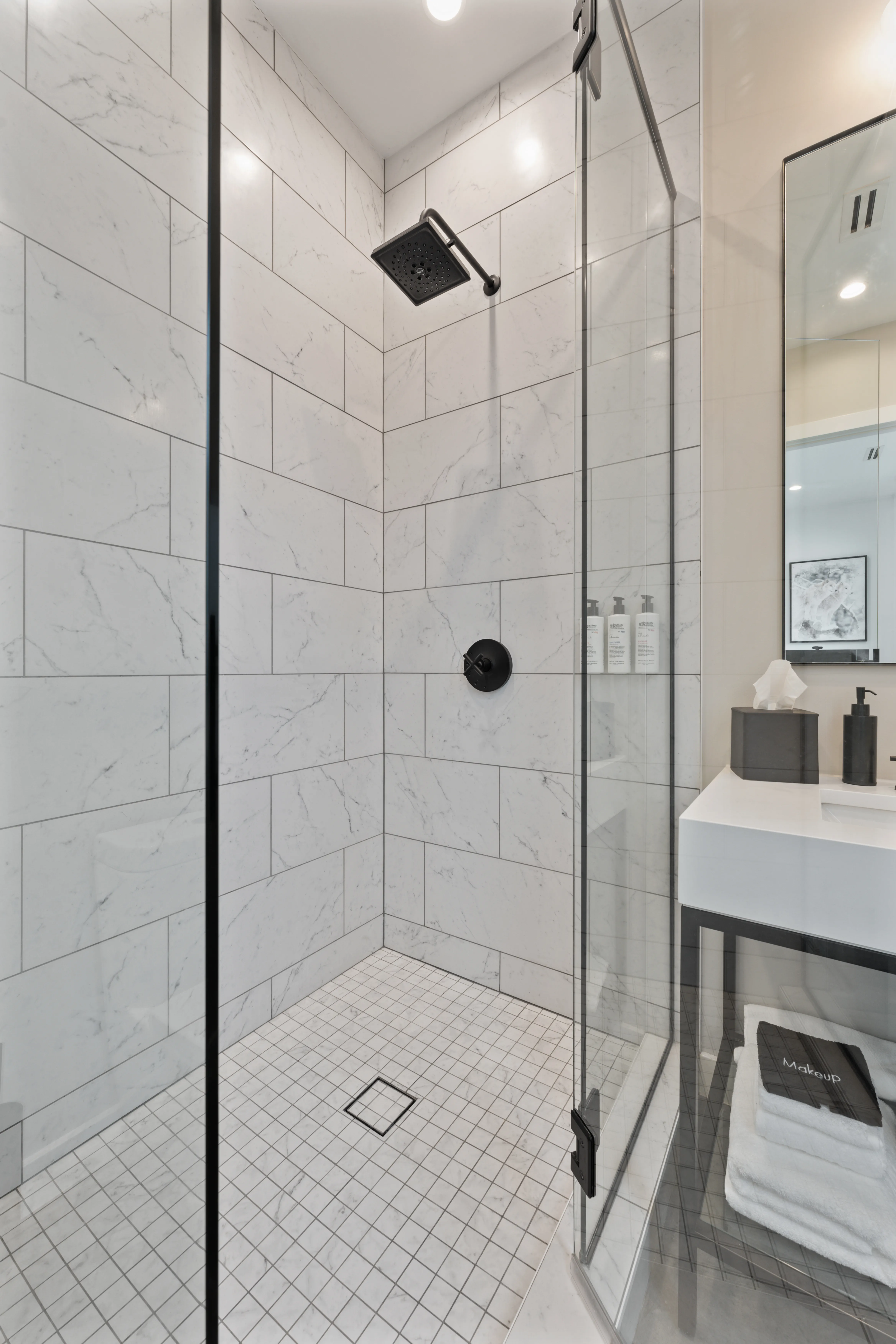 Bathroom 2 - Image 1