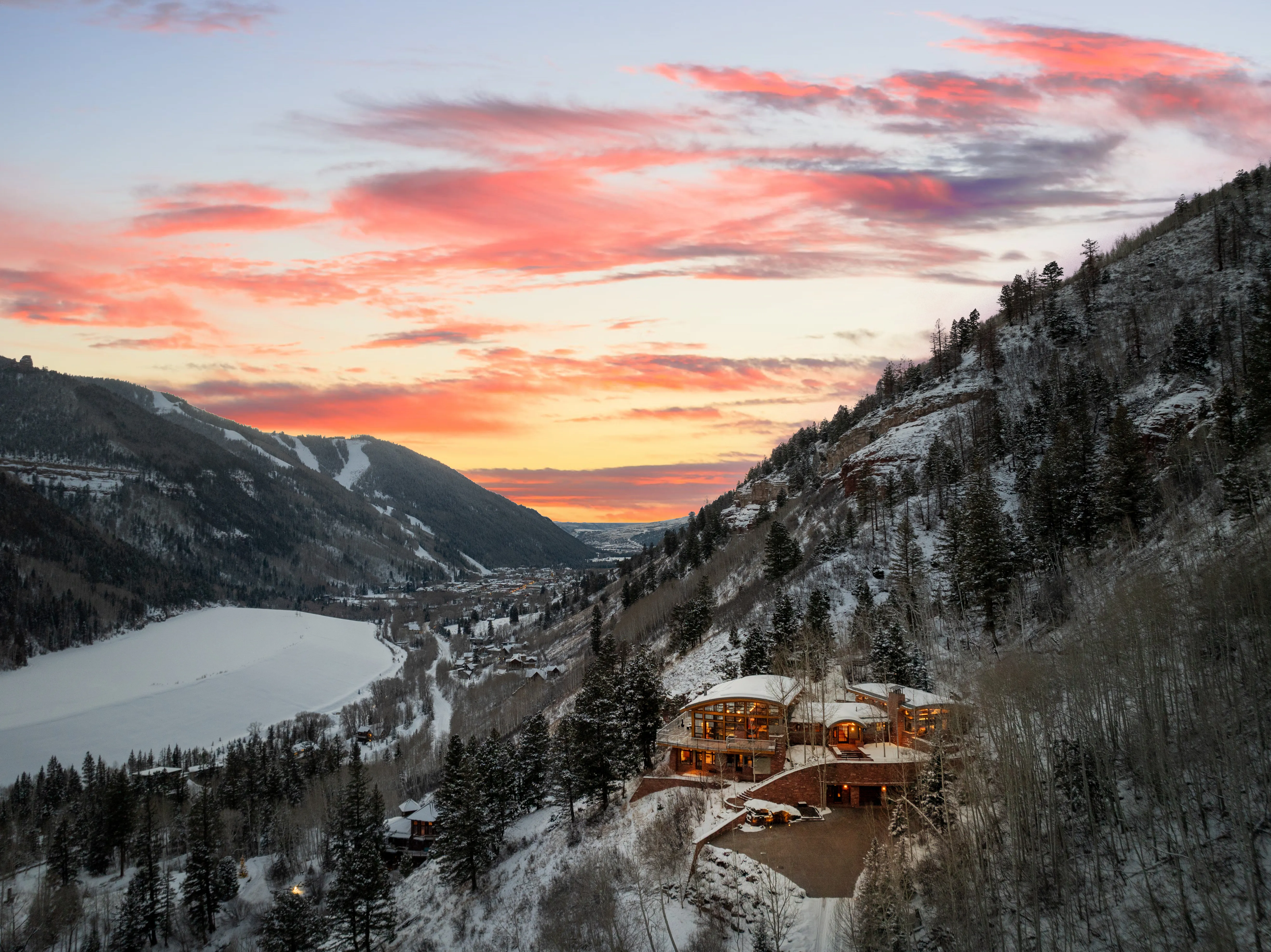 Harborview Spruce Meadow Ridge