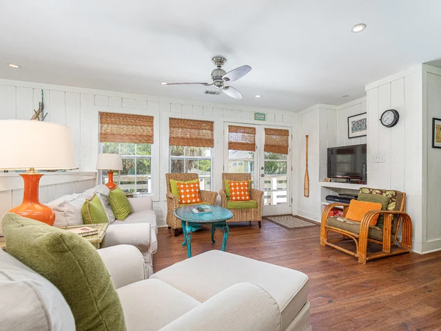 Wander Tybee Waves #1