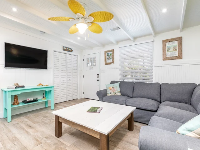 Wander Tybee Island Retreat #1