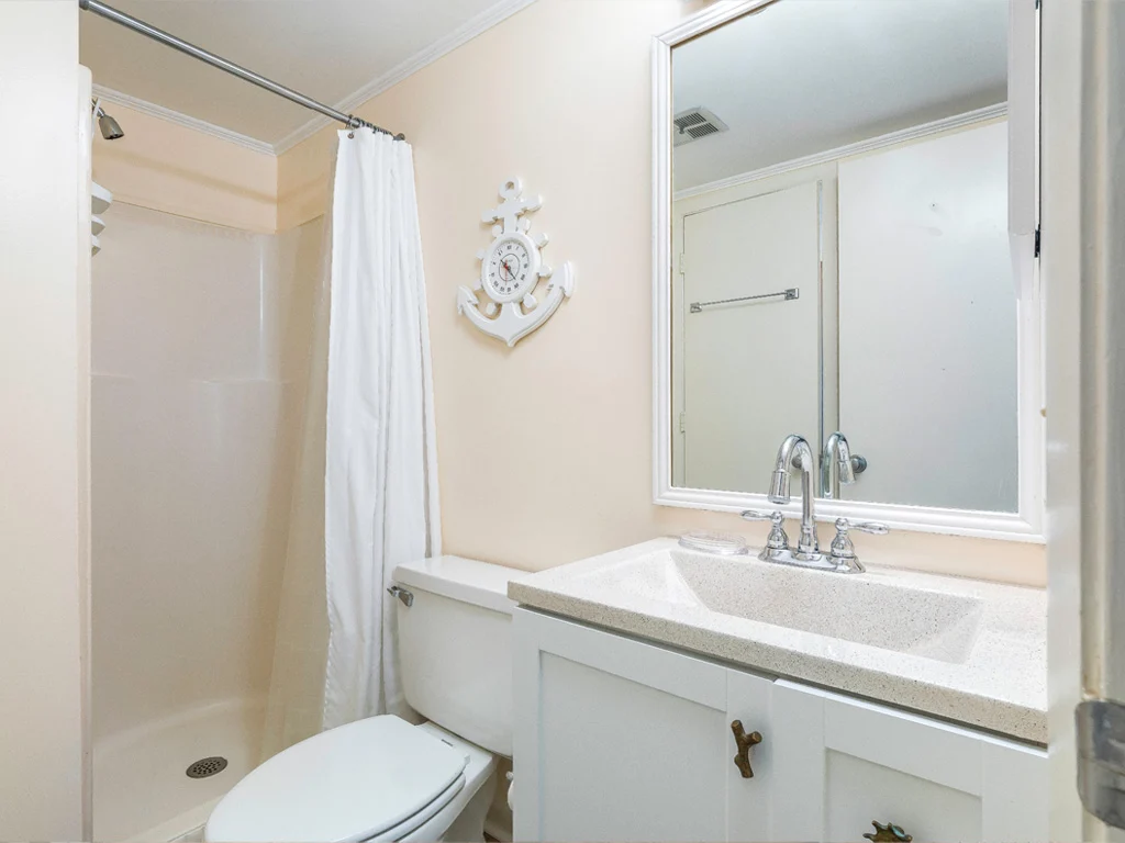 Bathroom 1 - Image 1