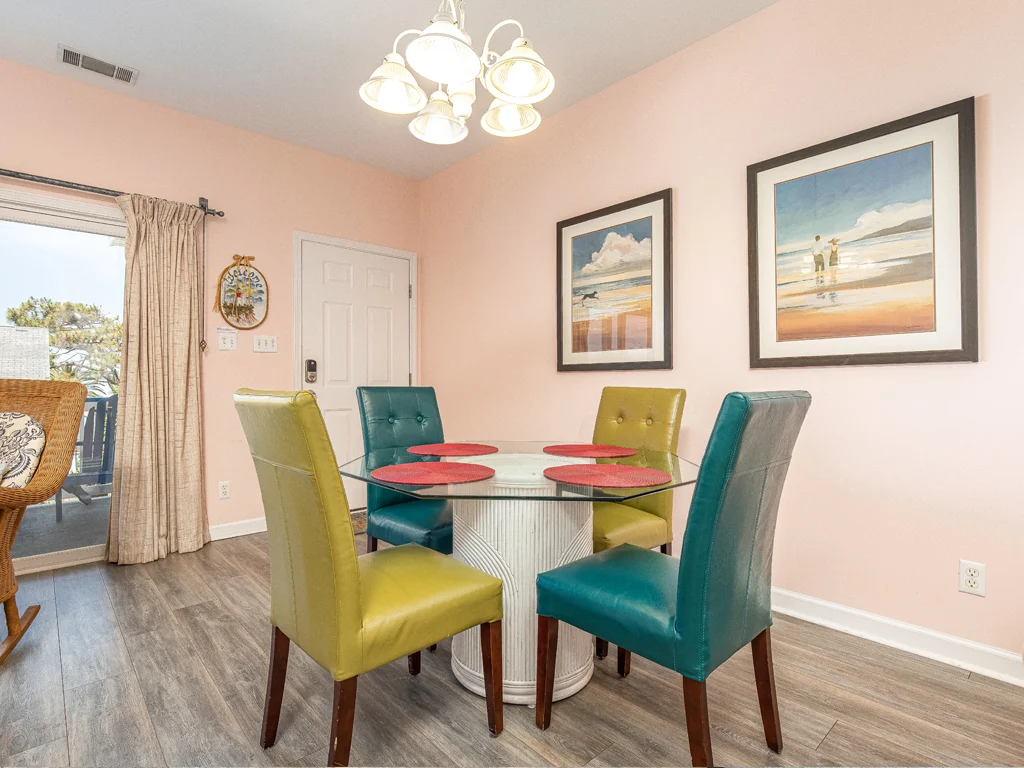 Extra Bedding - Image 4