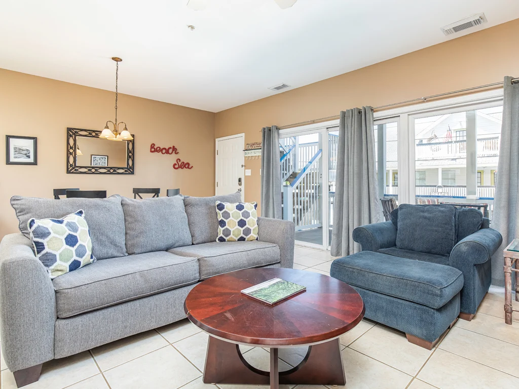 Extra Bedding - Image 1