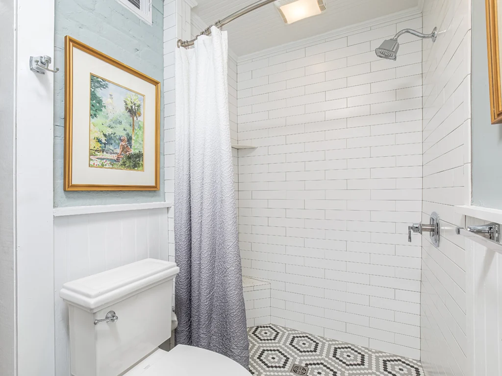 Bathroom 1 - Image 1