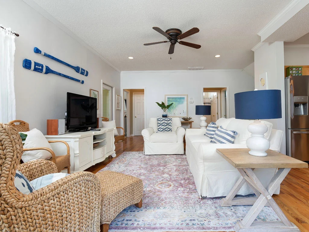 Extra Bedding - Image 3