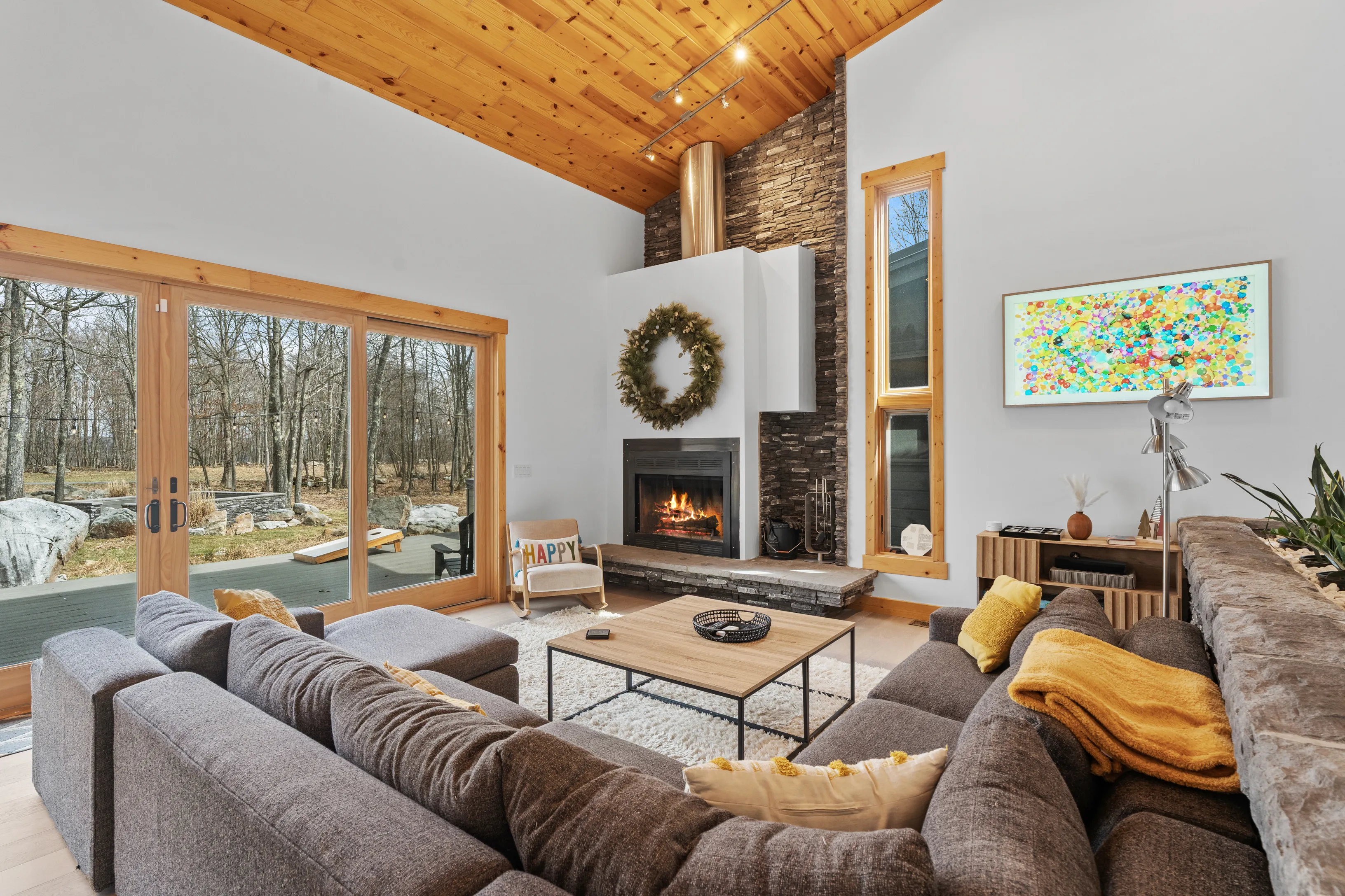 LIVING_ROOM - Image 1