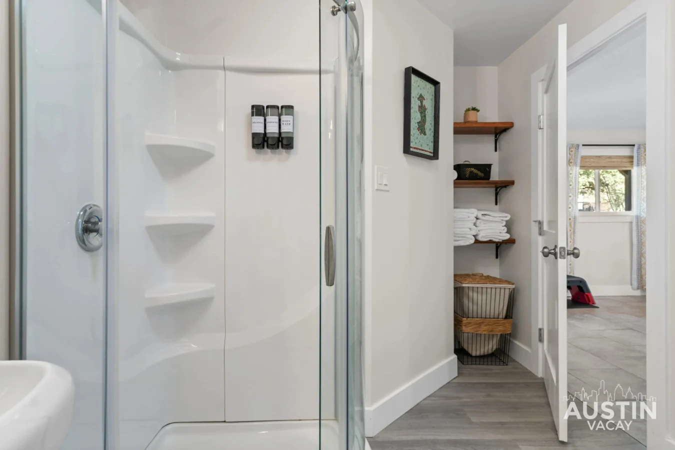 Bathroom 2 - Image 1