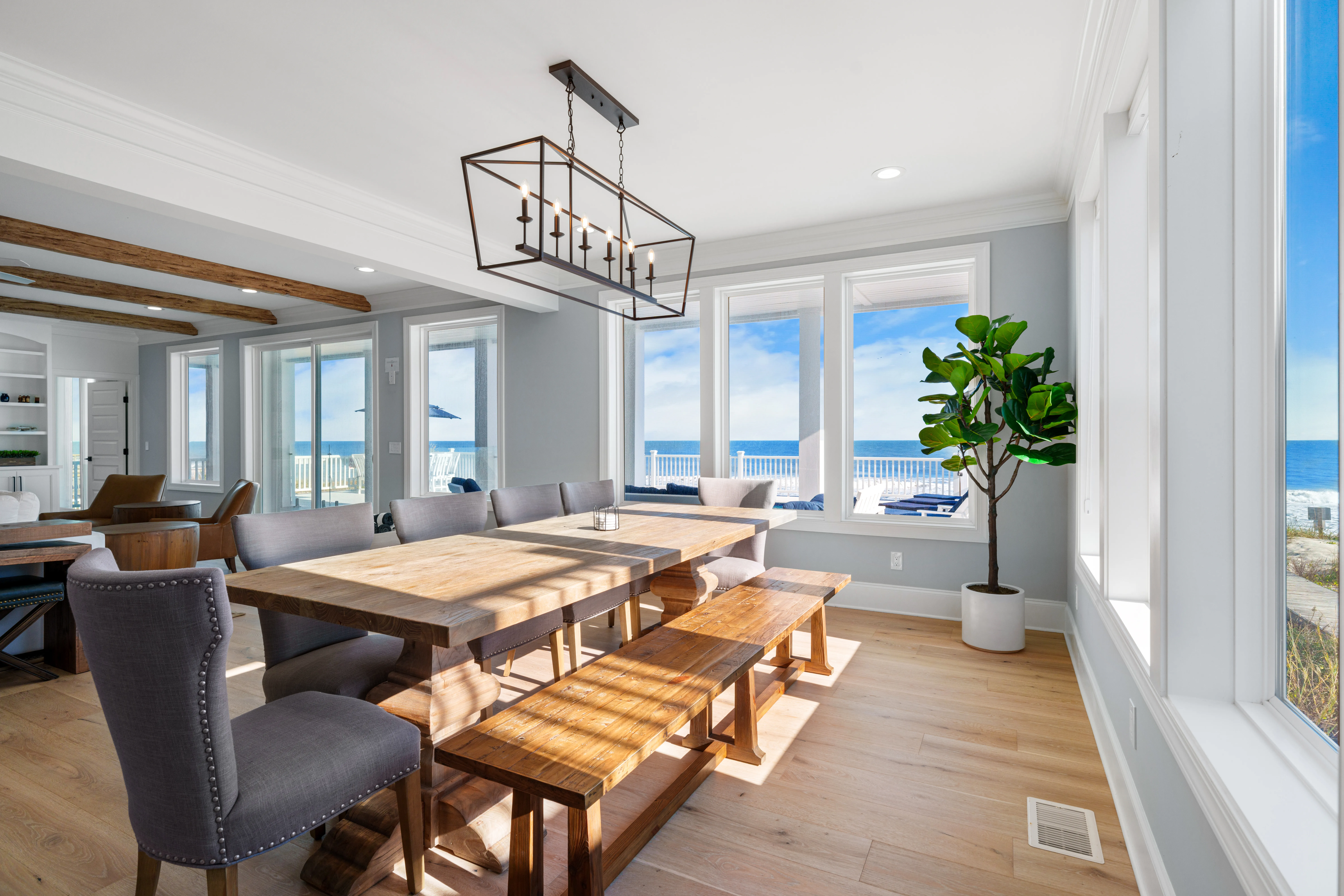 Compass Cascade Oceanfront Deer