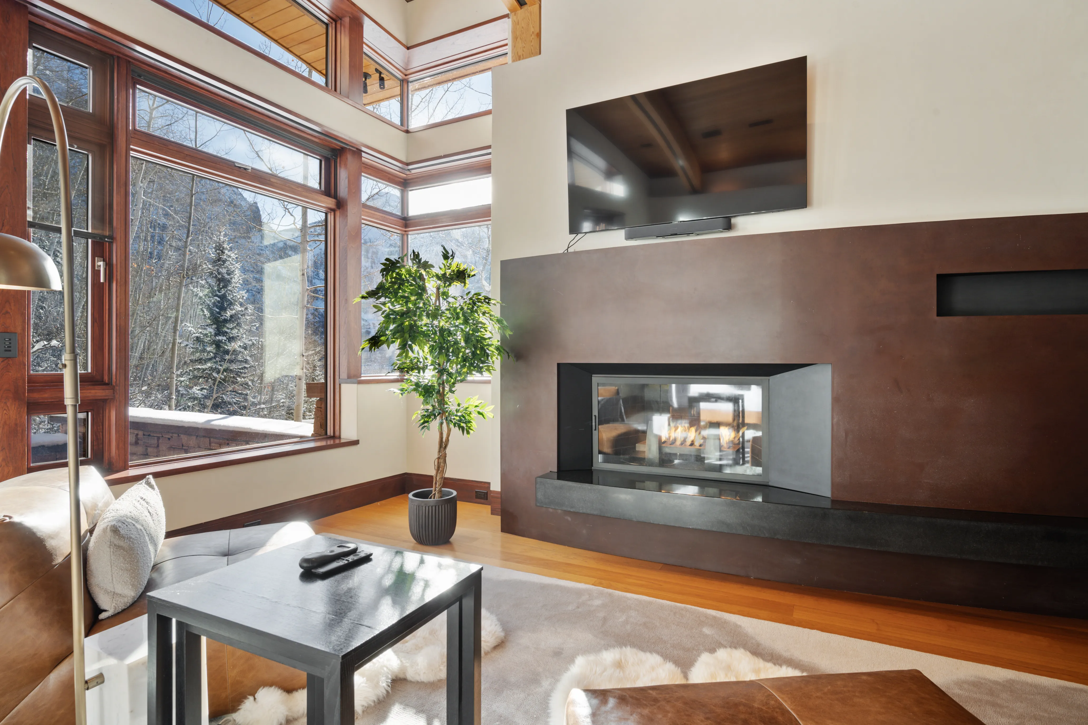 LIVING_ROOM - Image 3