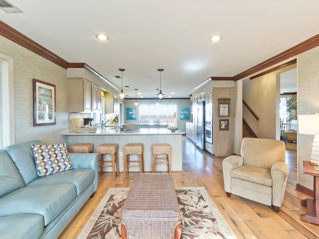 Wander Tybee Island Lighthouse