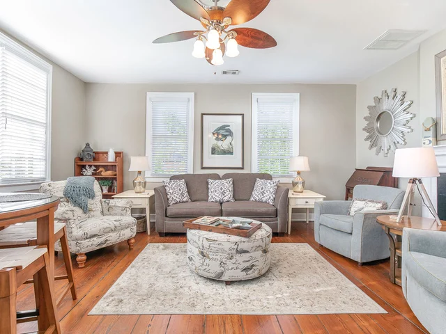 Wander Savannah Moss