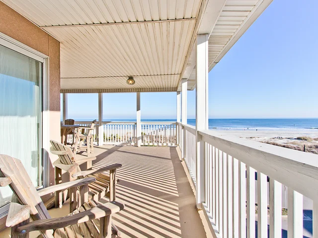 Wander Tybee Island Strand