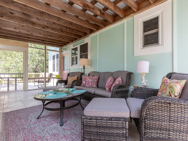 Wander Tybee Marsh Retreat