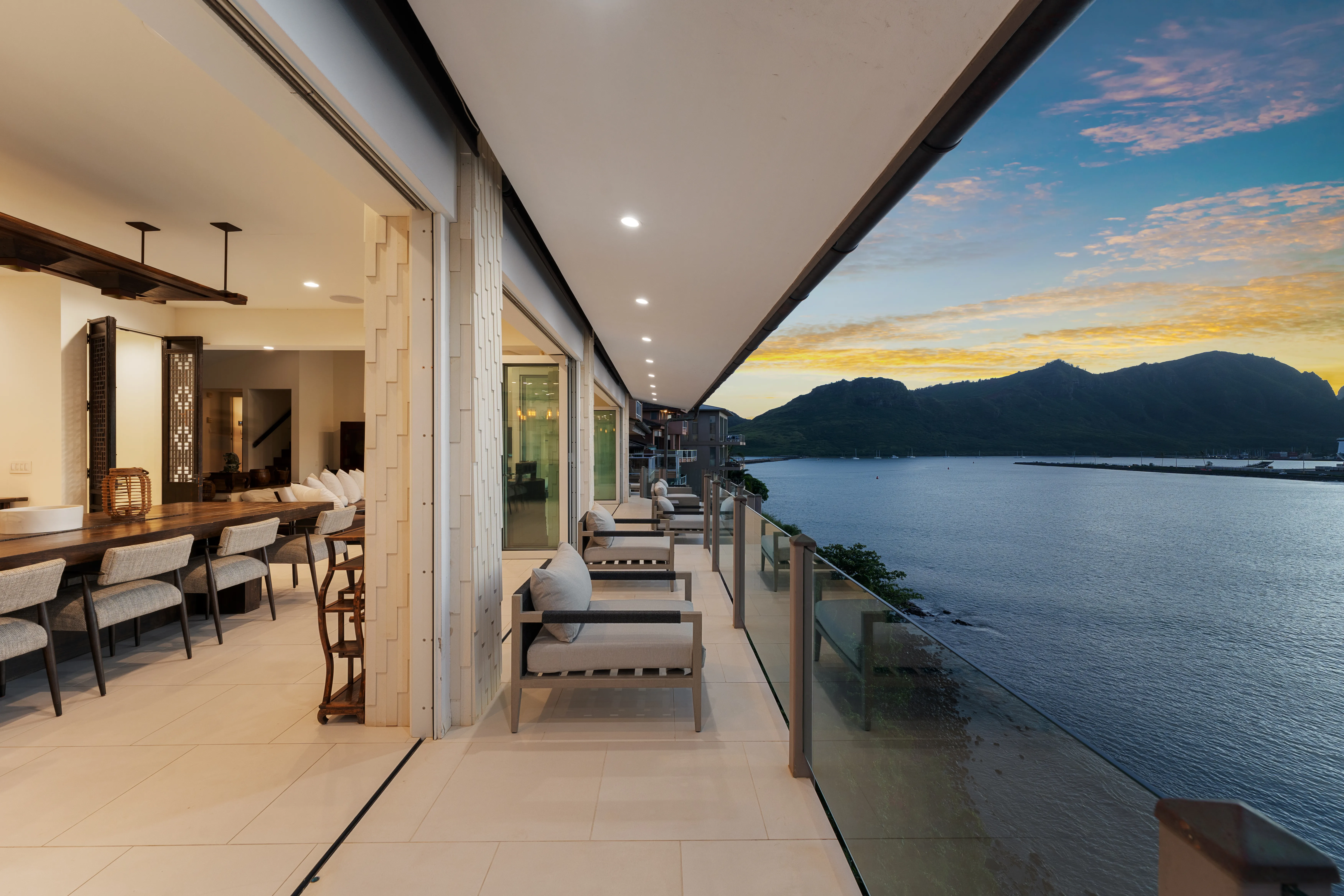 Overlook Nook Bluff Luxe