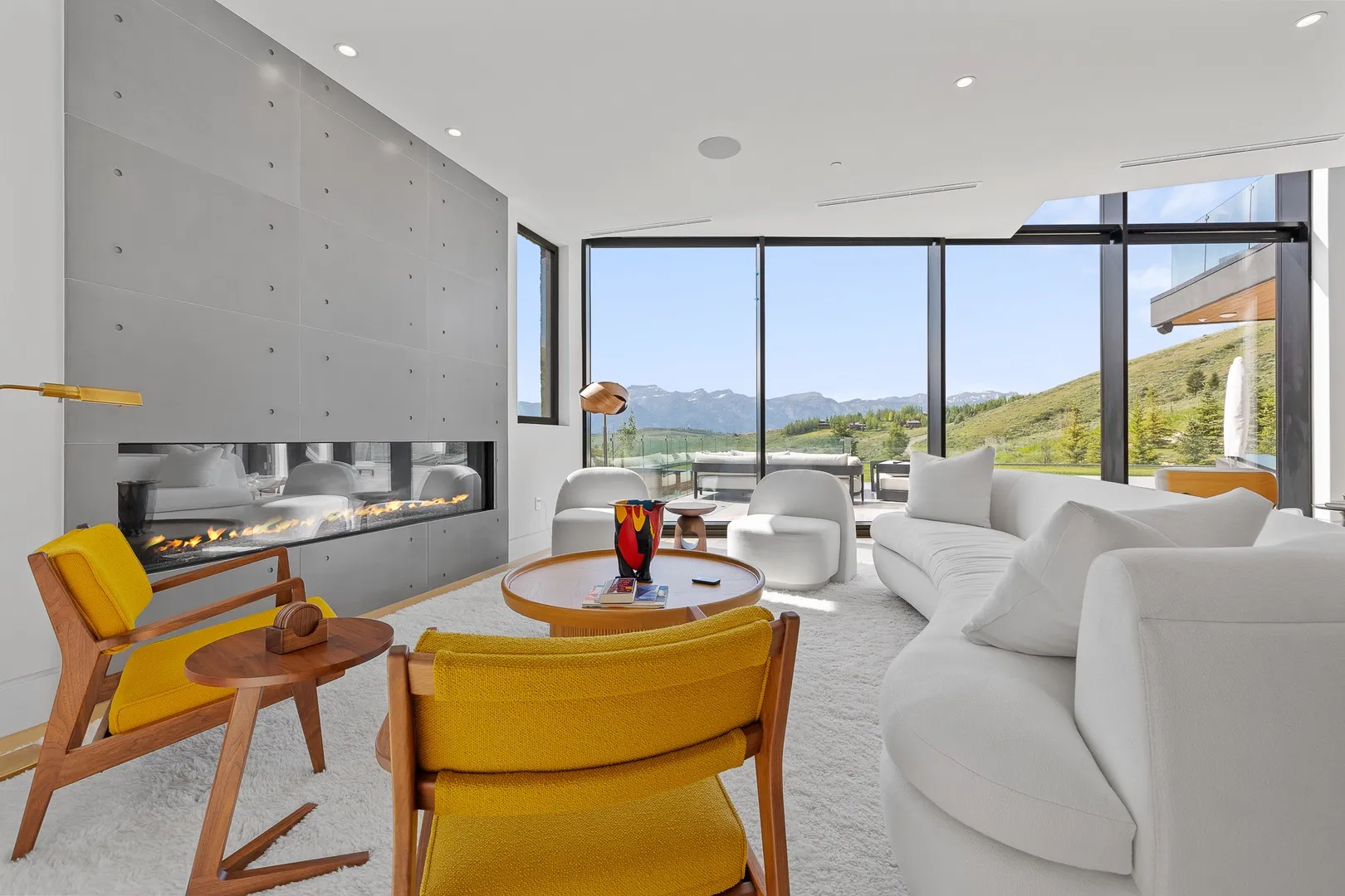 Cove Modern River Cliffside - Image 5