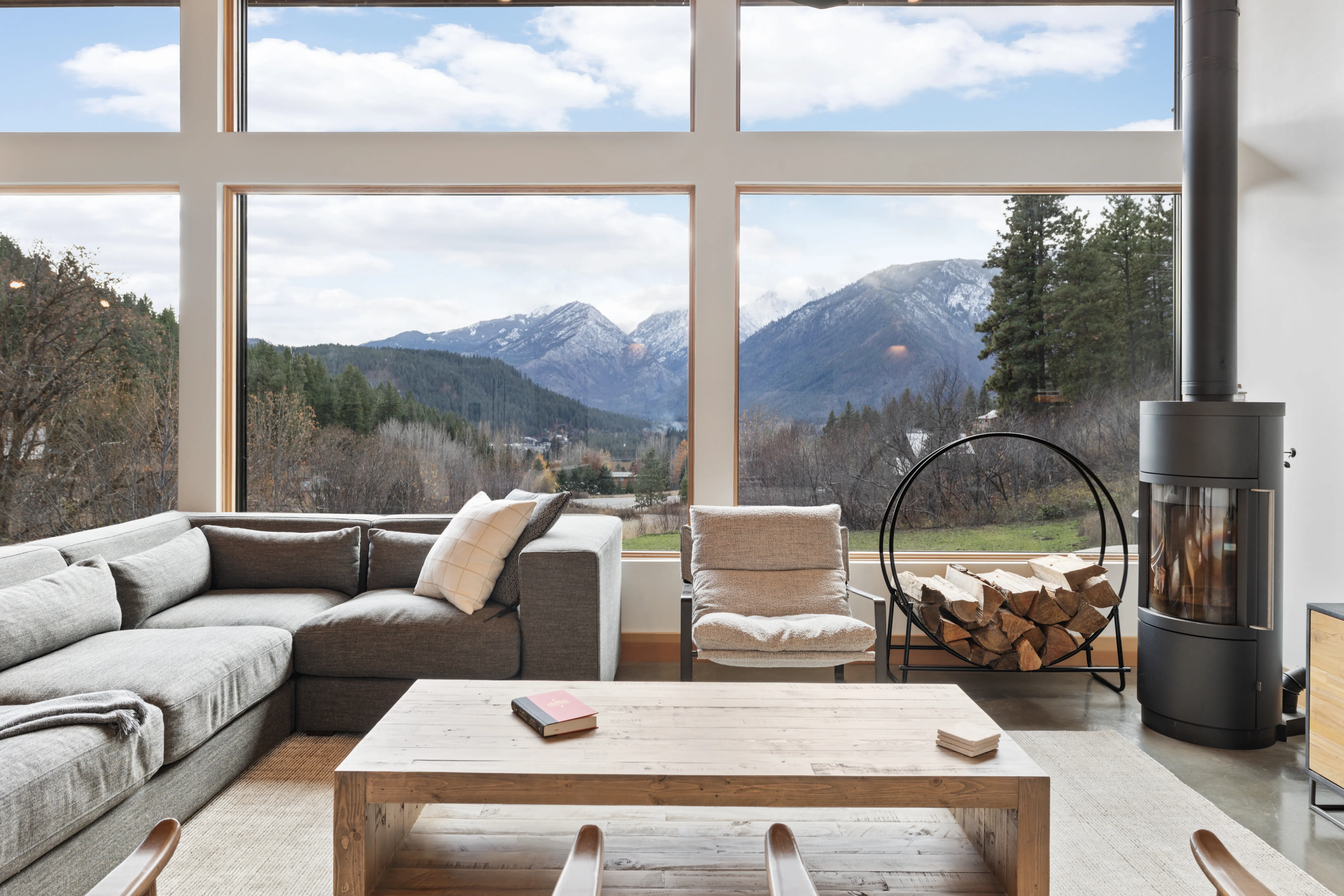 Summit Skyview Cottage