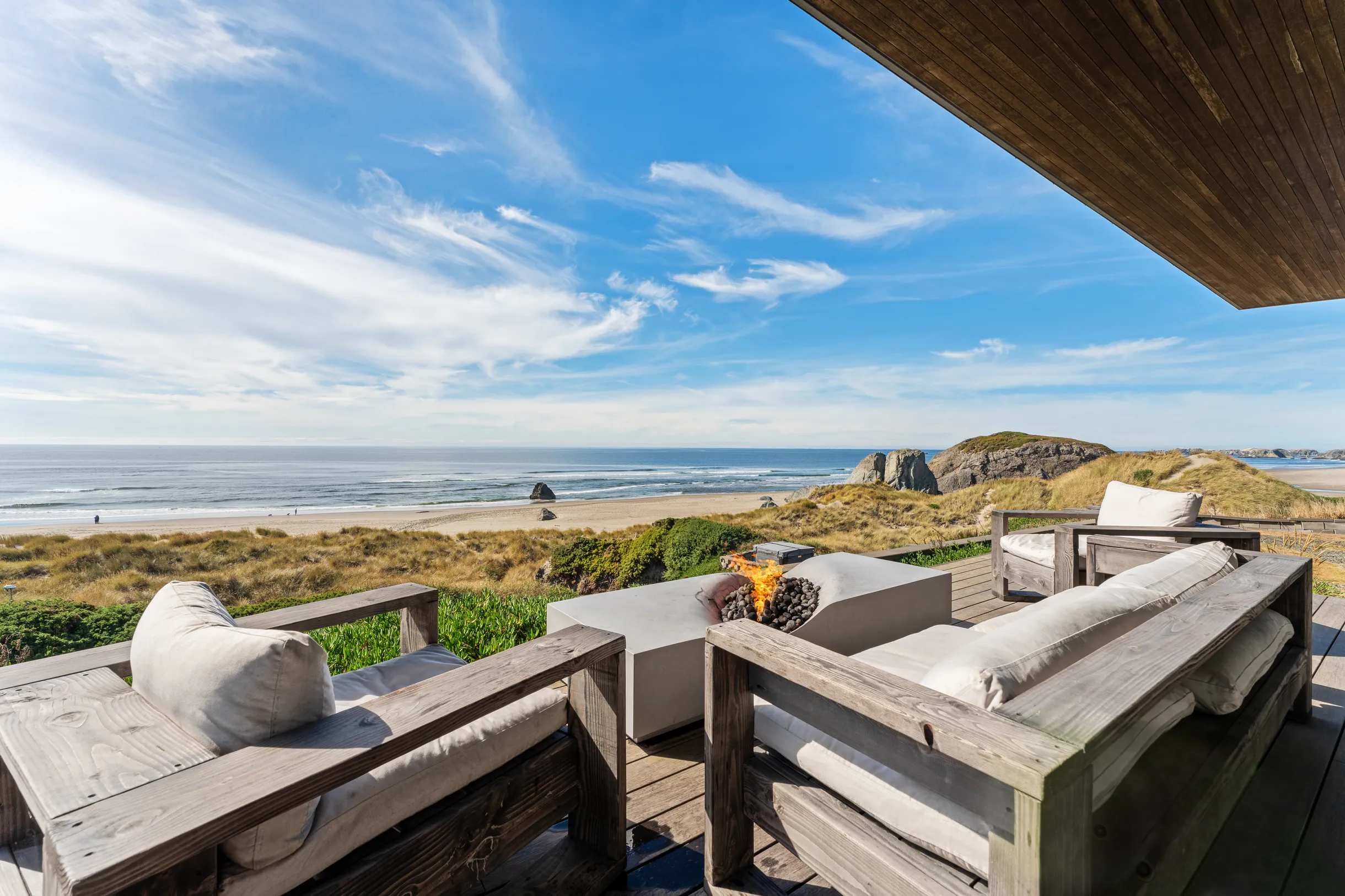 Home in Bandon property photo 4