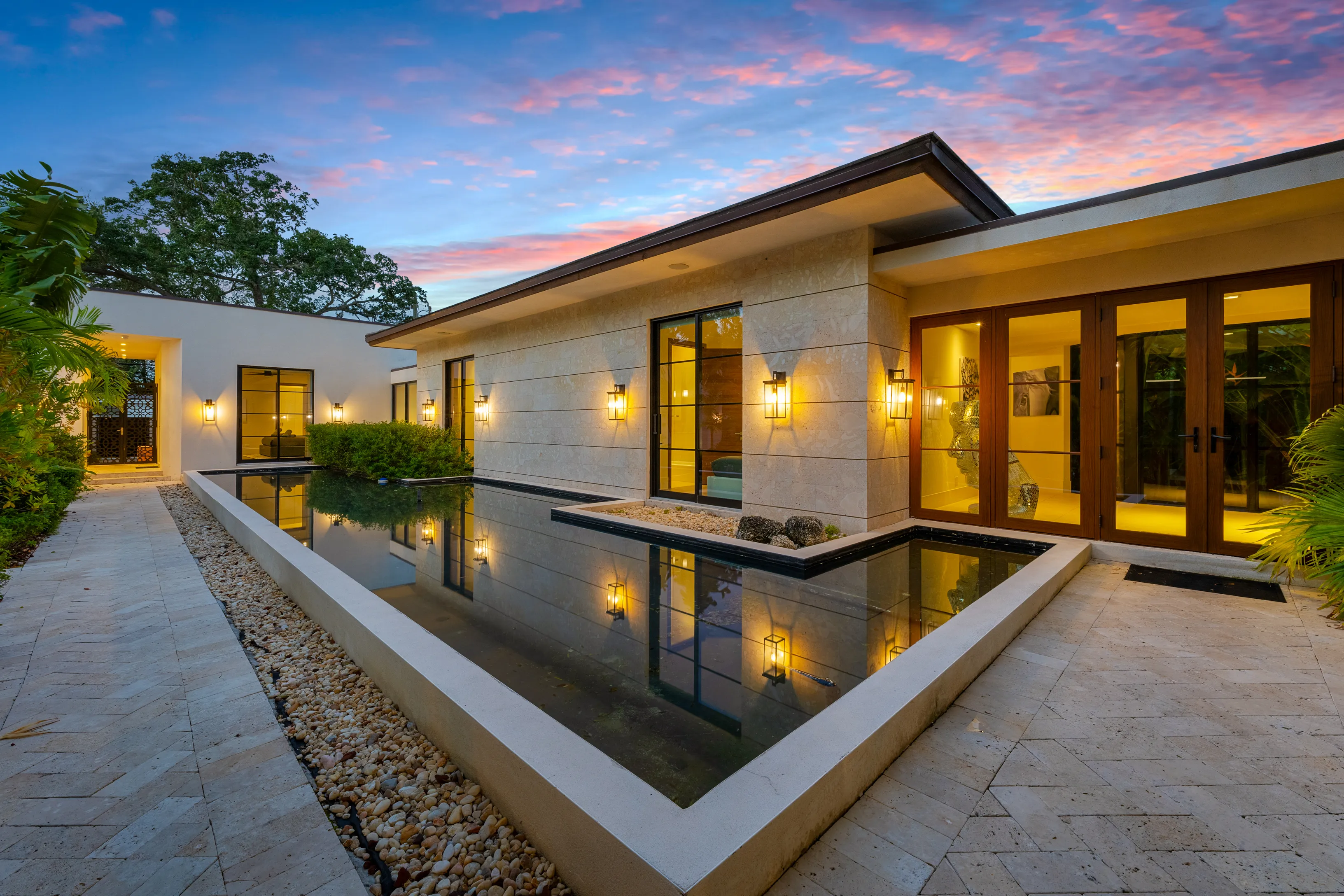 Veranda Pearl Vista Peak