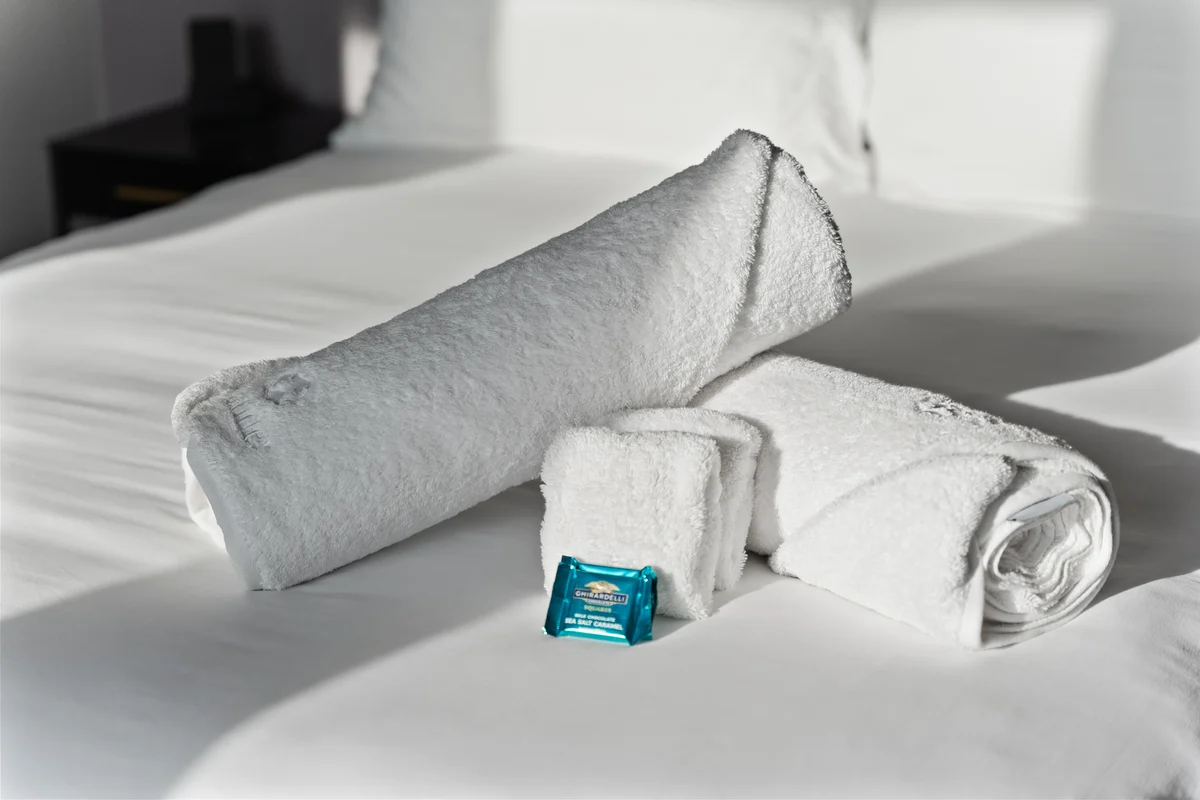 Compass Lantern Palm Deer