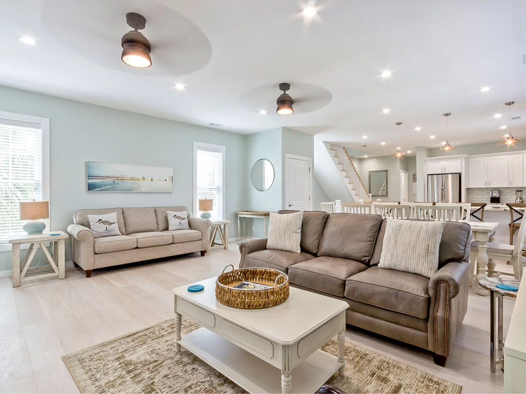 Coastal Livin - Image 3