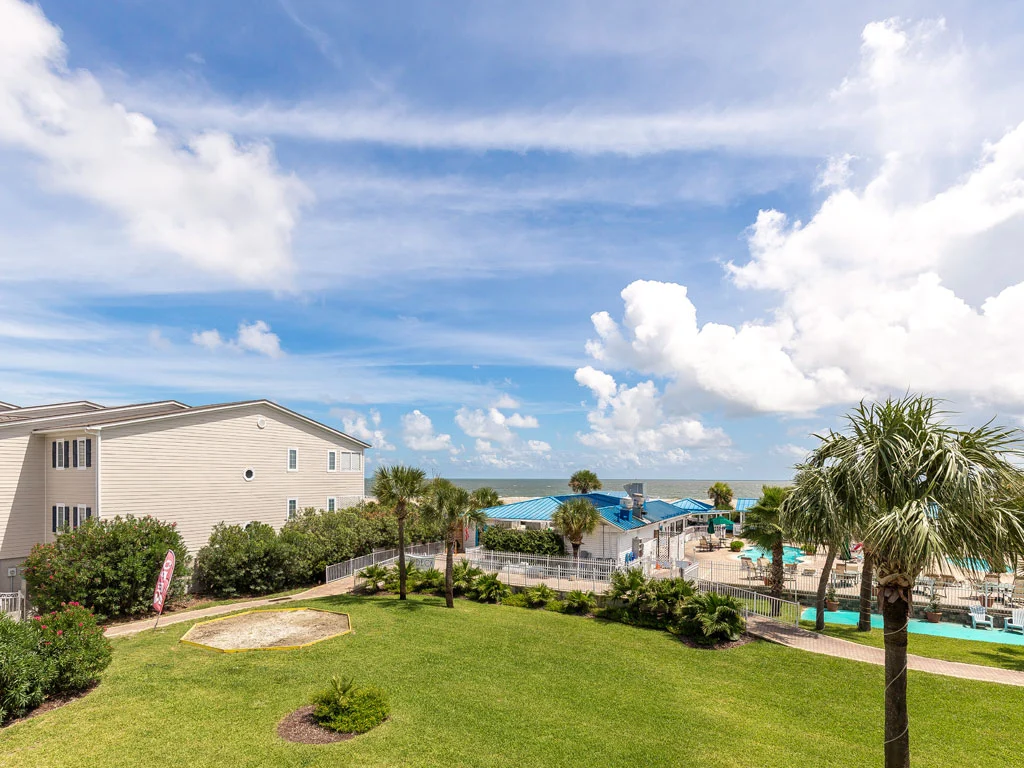 Tybee Beach Club 124 - Image 3
