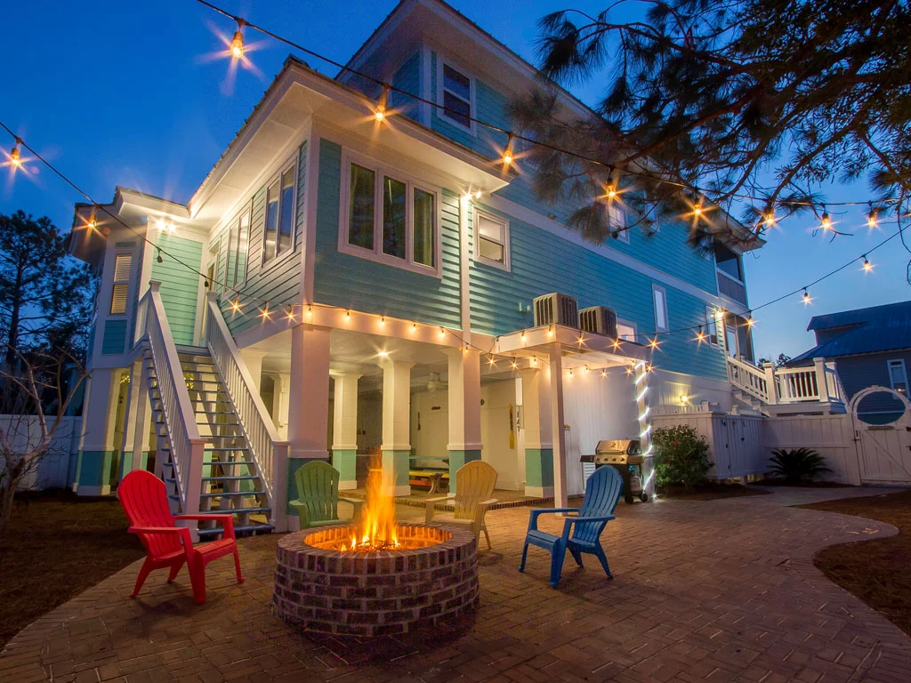 Harrisons Hideaway - Image 1