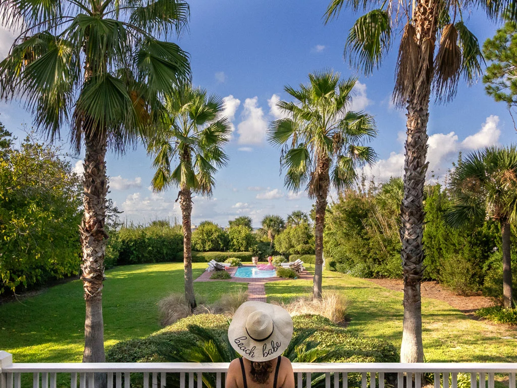 Bay Hideaway - Image 1