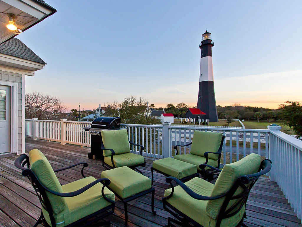 Lighthouse View - Image 2