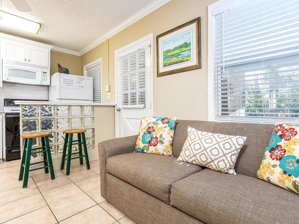 Captains Quarters A - Image 2