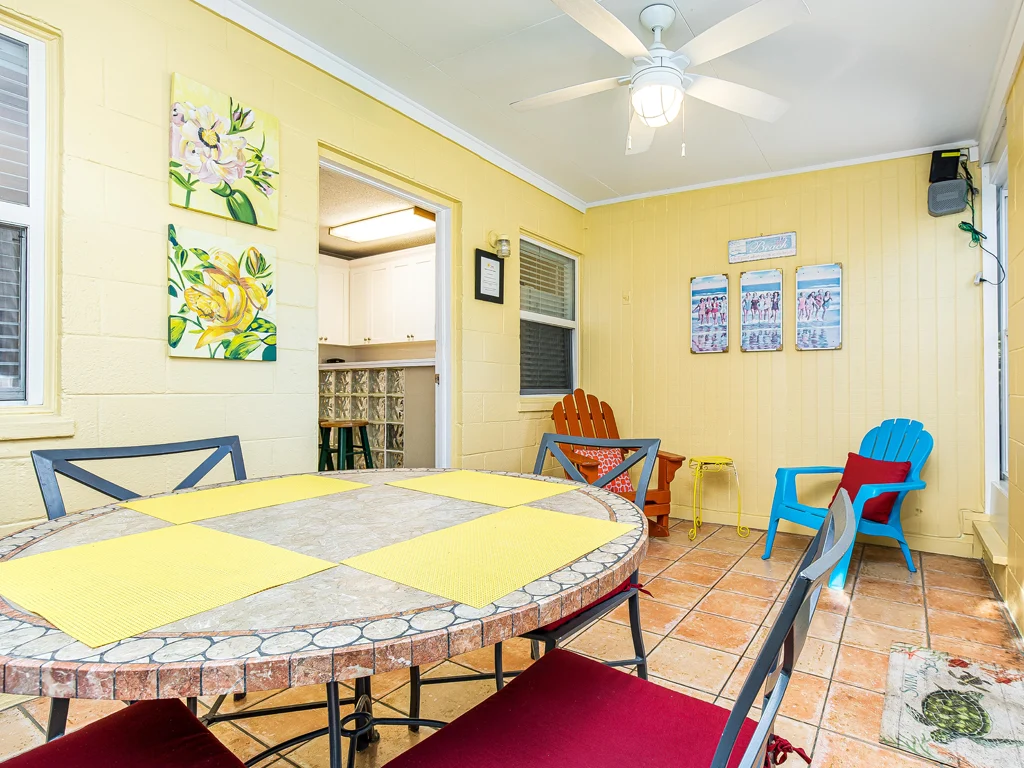 Captains Quarters A - Image 3