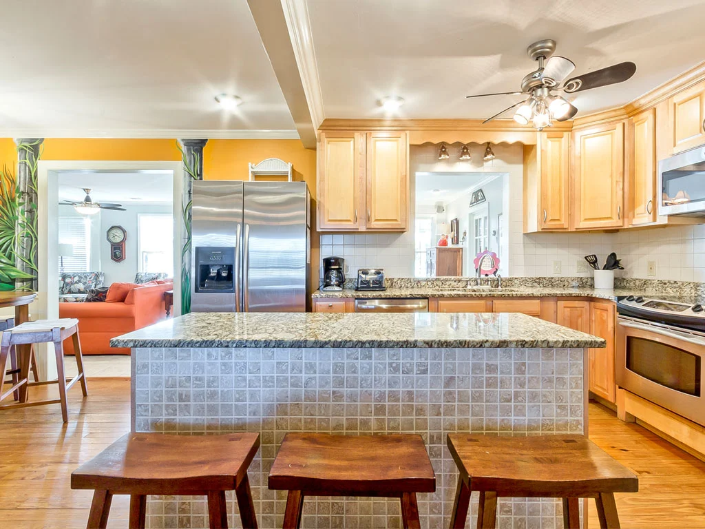 Creekside Retreat - Image 4