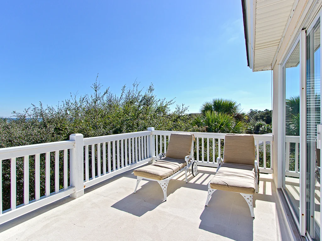 Sea Breeze - Image 5