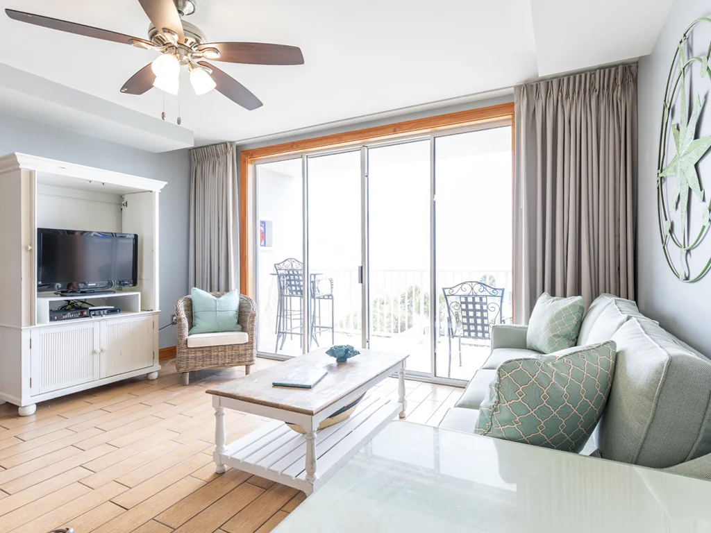 Tybee Beach Club 132 - Image 1