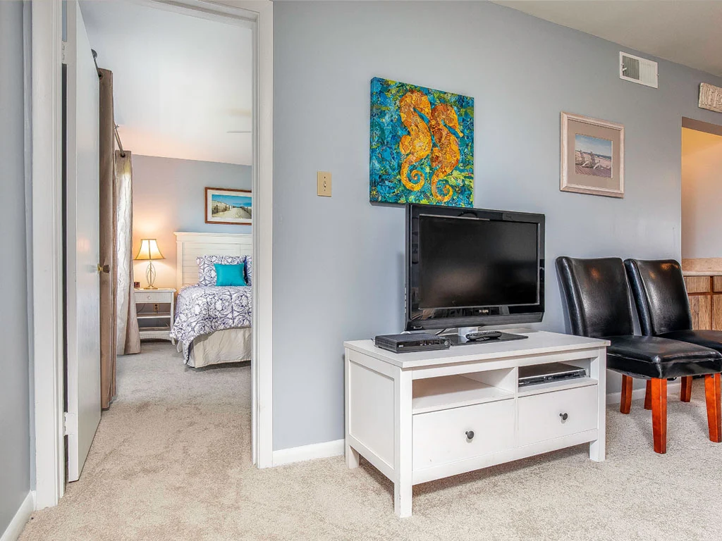 Lighthouse Point 20A