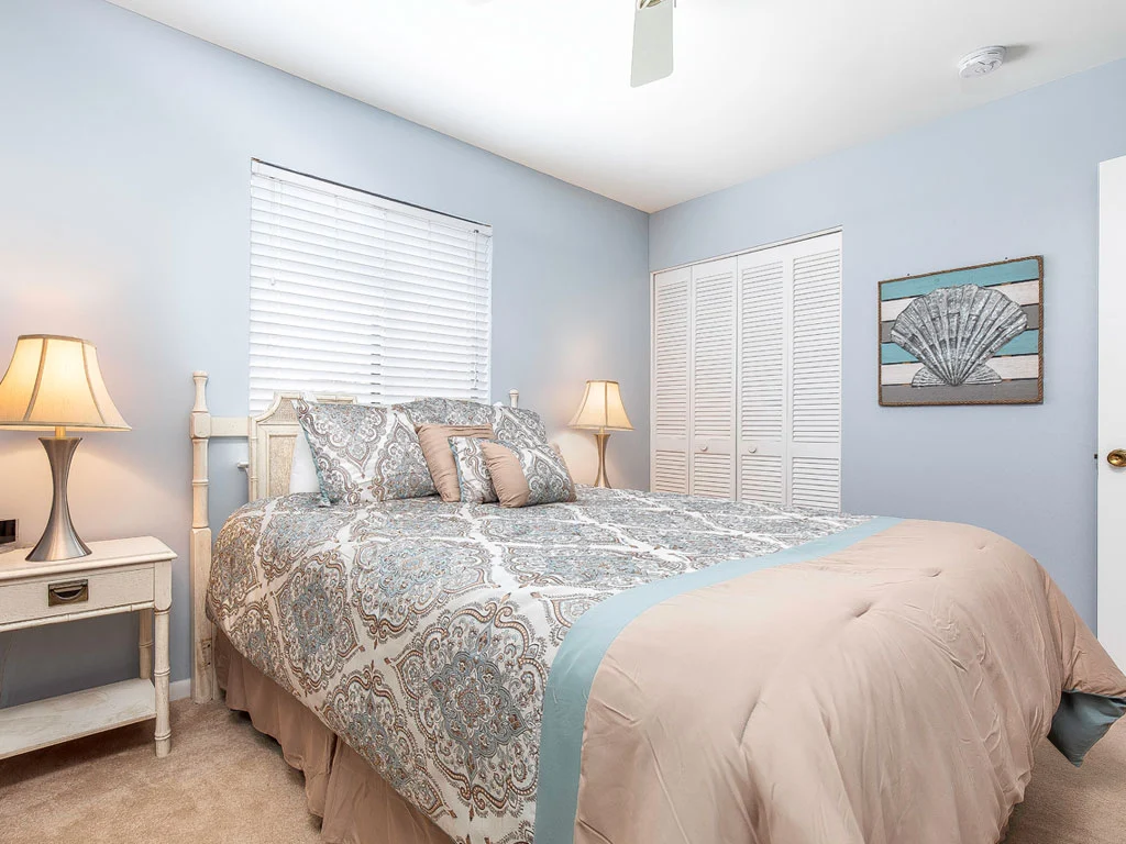 Lighthouse Point 20A