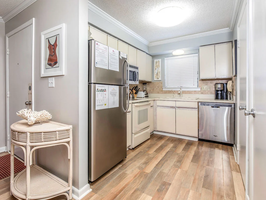 Lighthouse Point 33B