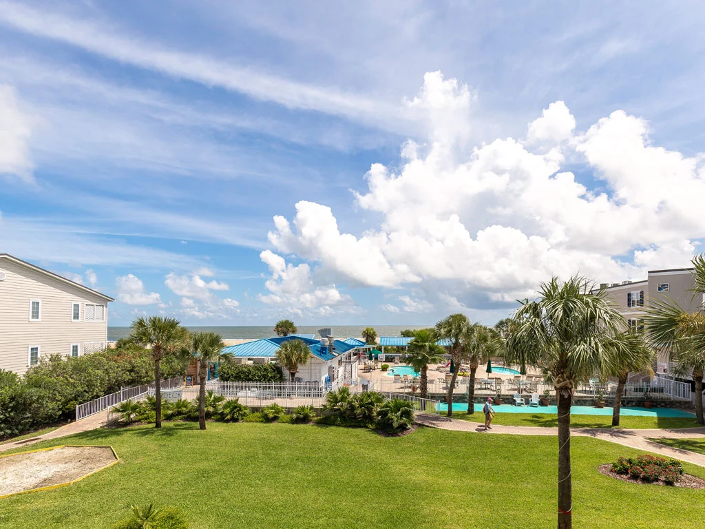 Tybee Beach Club 124