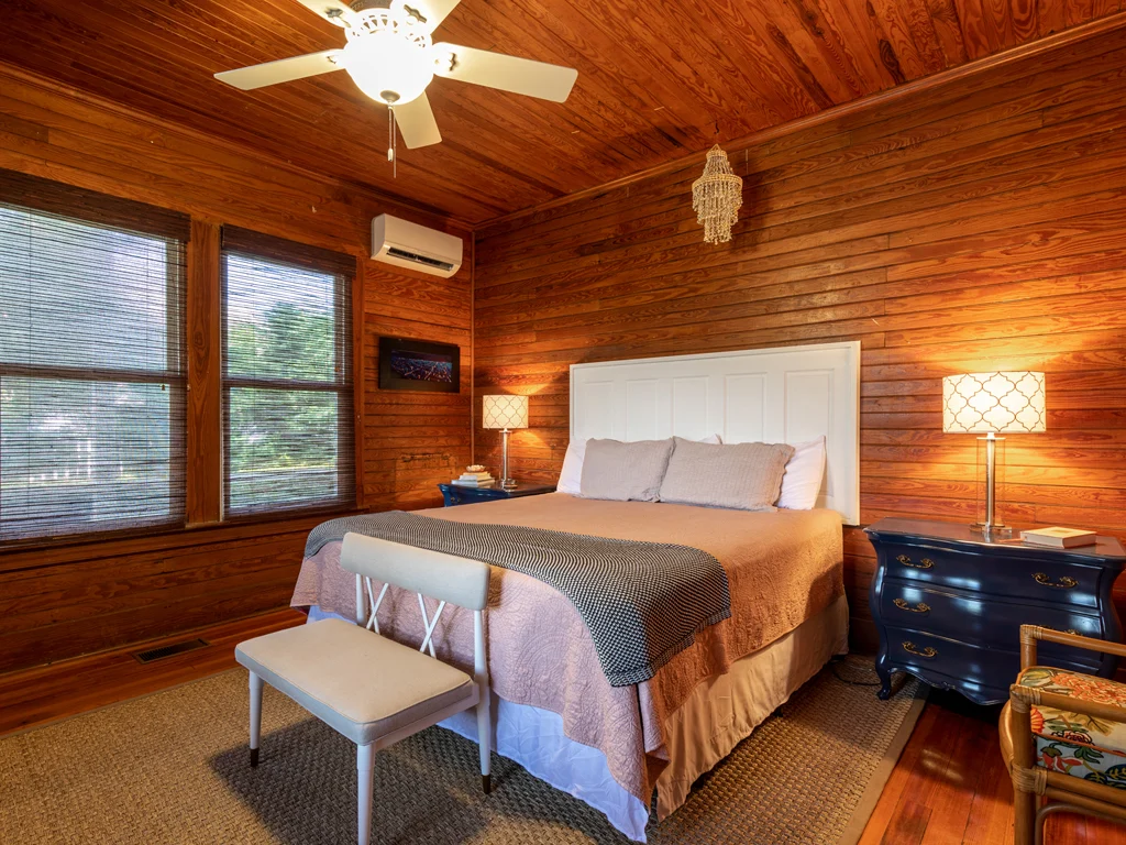 Walker-Lynah Cottage