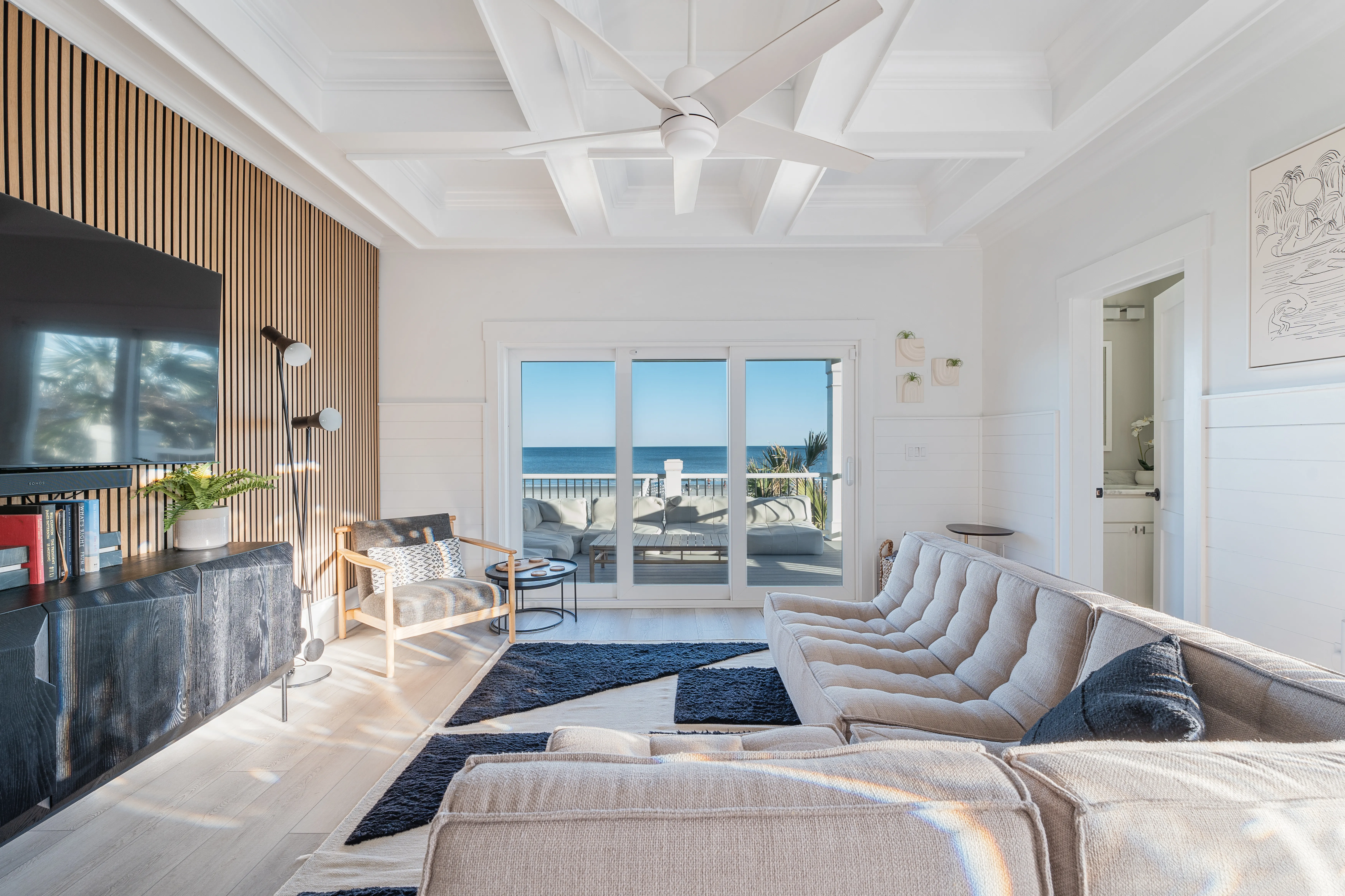 Loft Panorama Palm - Image 1
