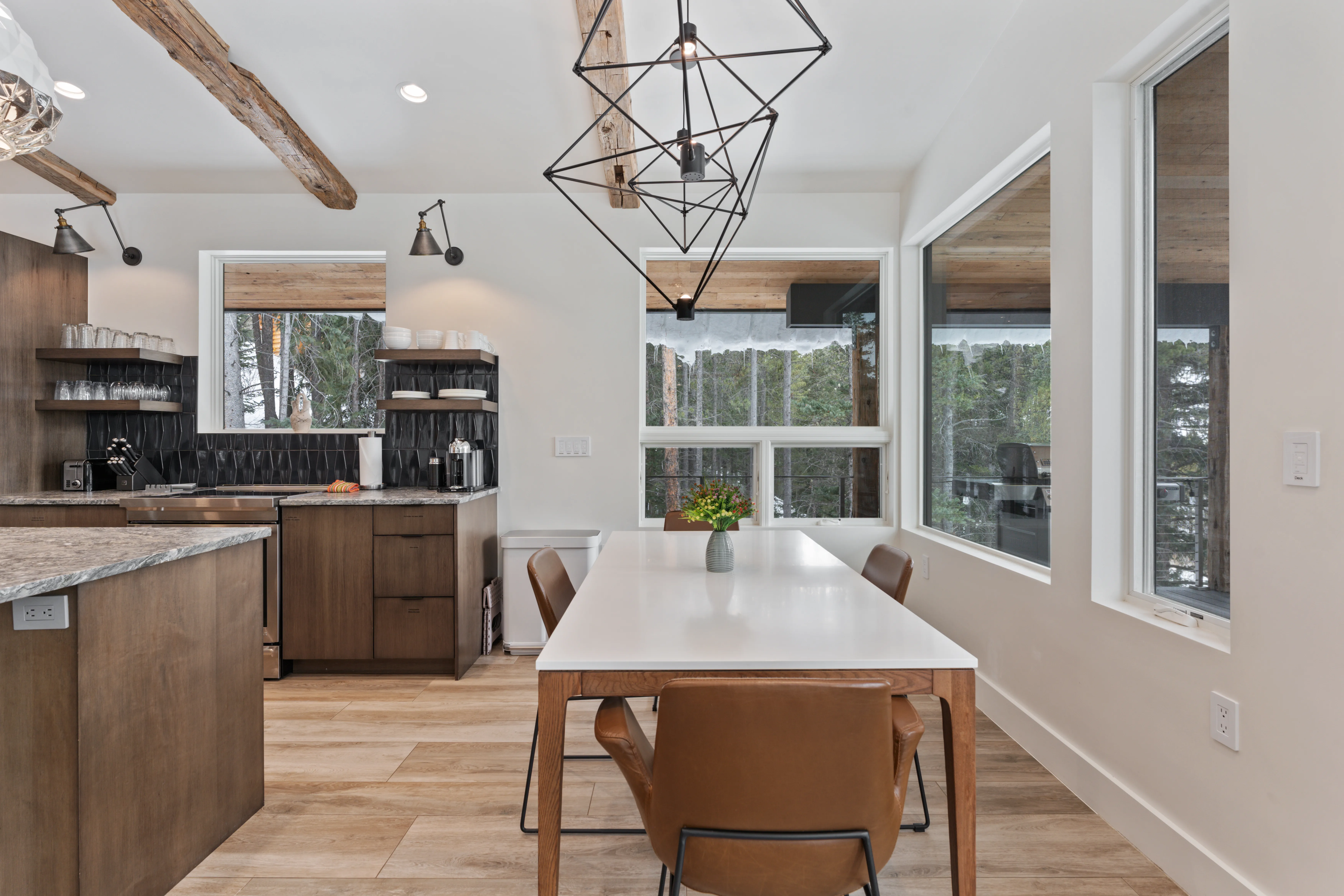 Seacliff Terrace Manor Deer