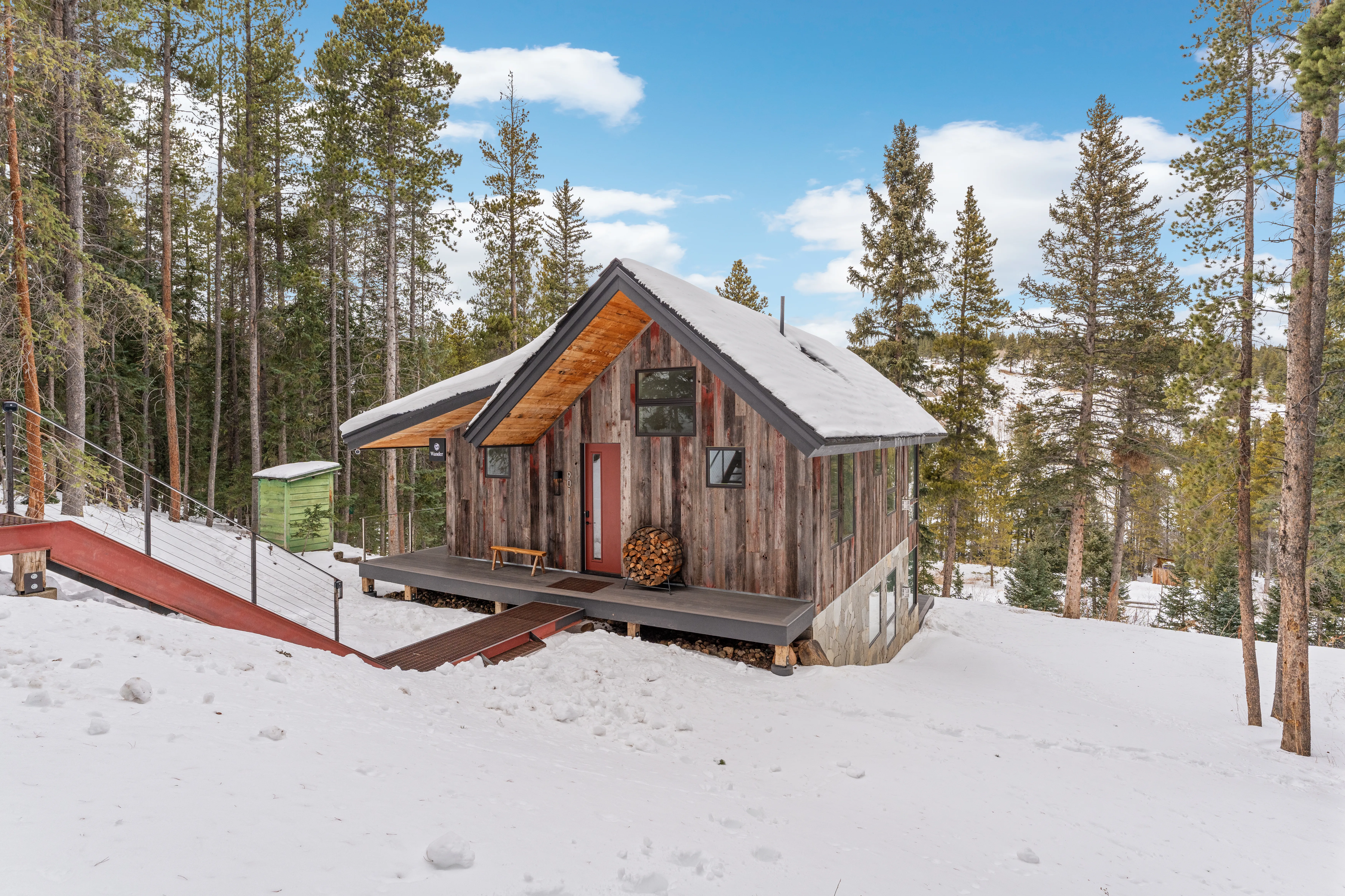 Bungalow Bluestone Nook