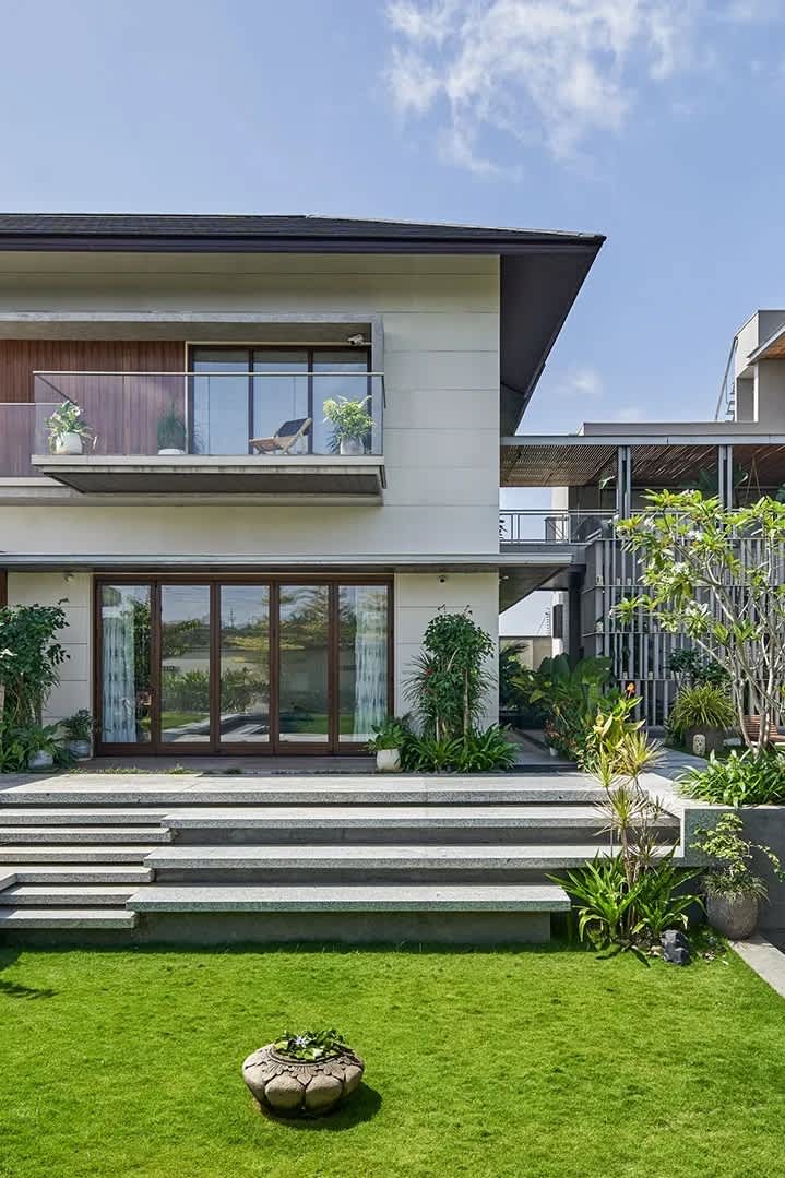 Beautiful villa somewhere in the mountains - Image 2