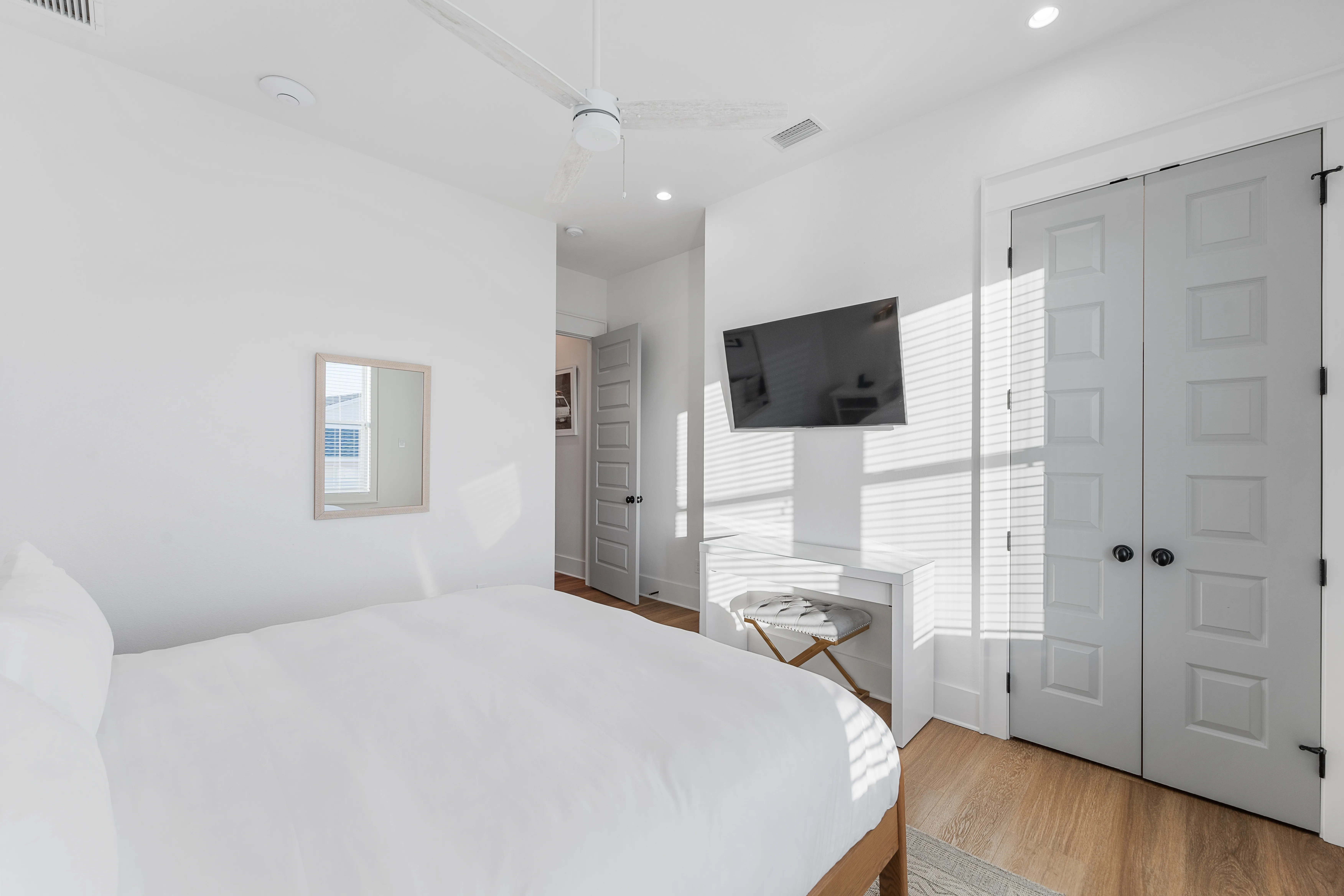 Maple Brook Estate Seacliff - Image 2