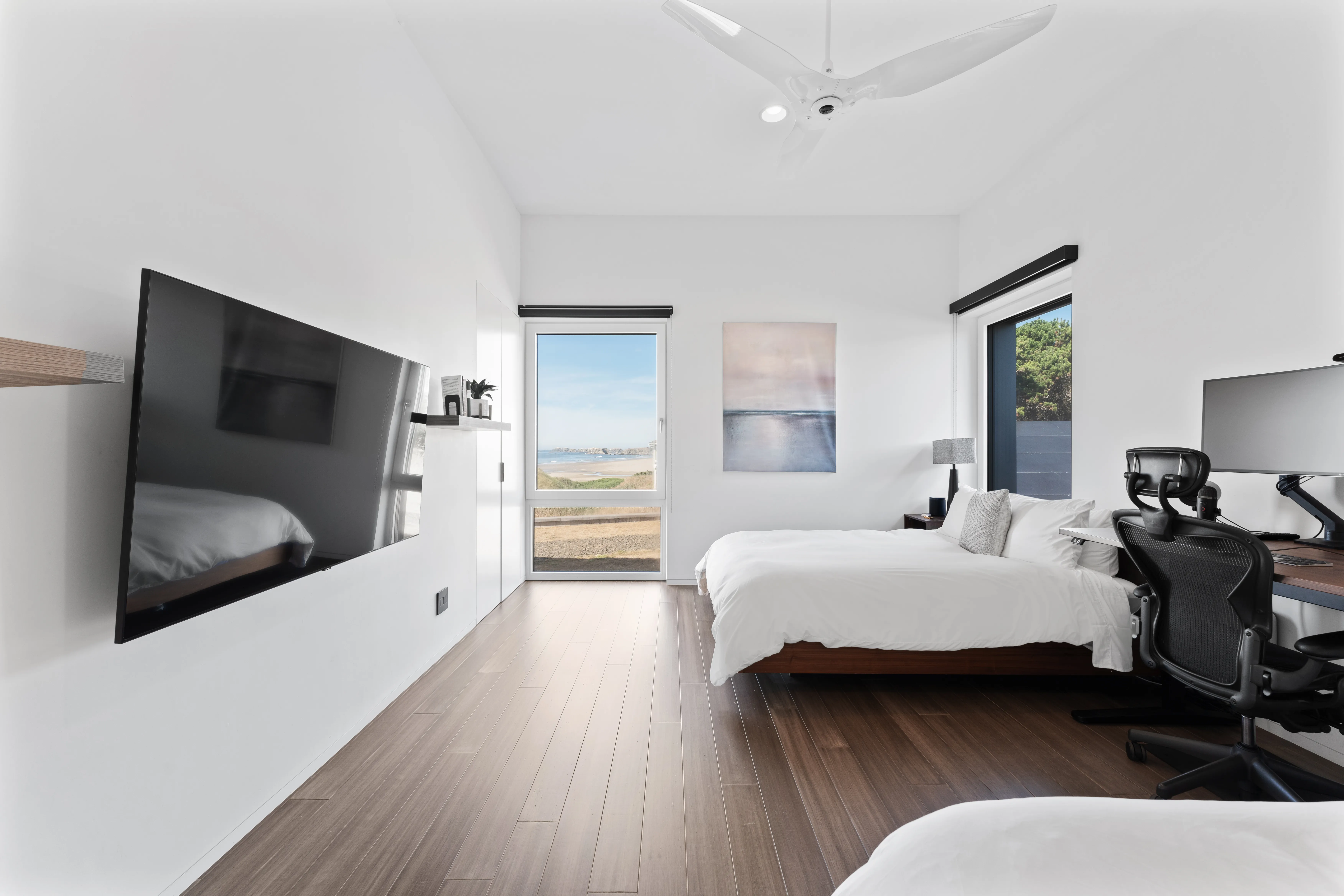 Solstice Terrace Haven - Image 2