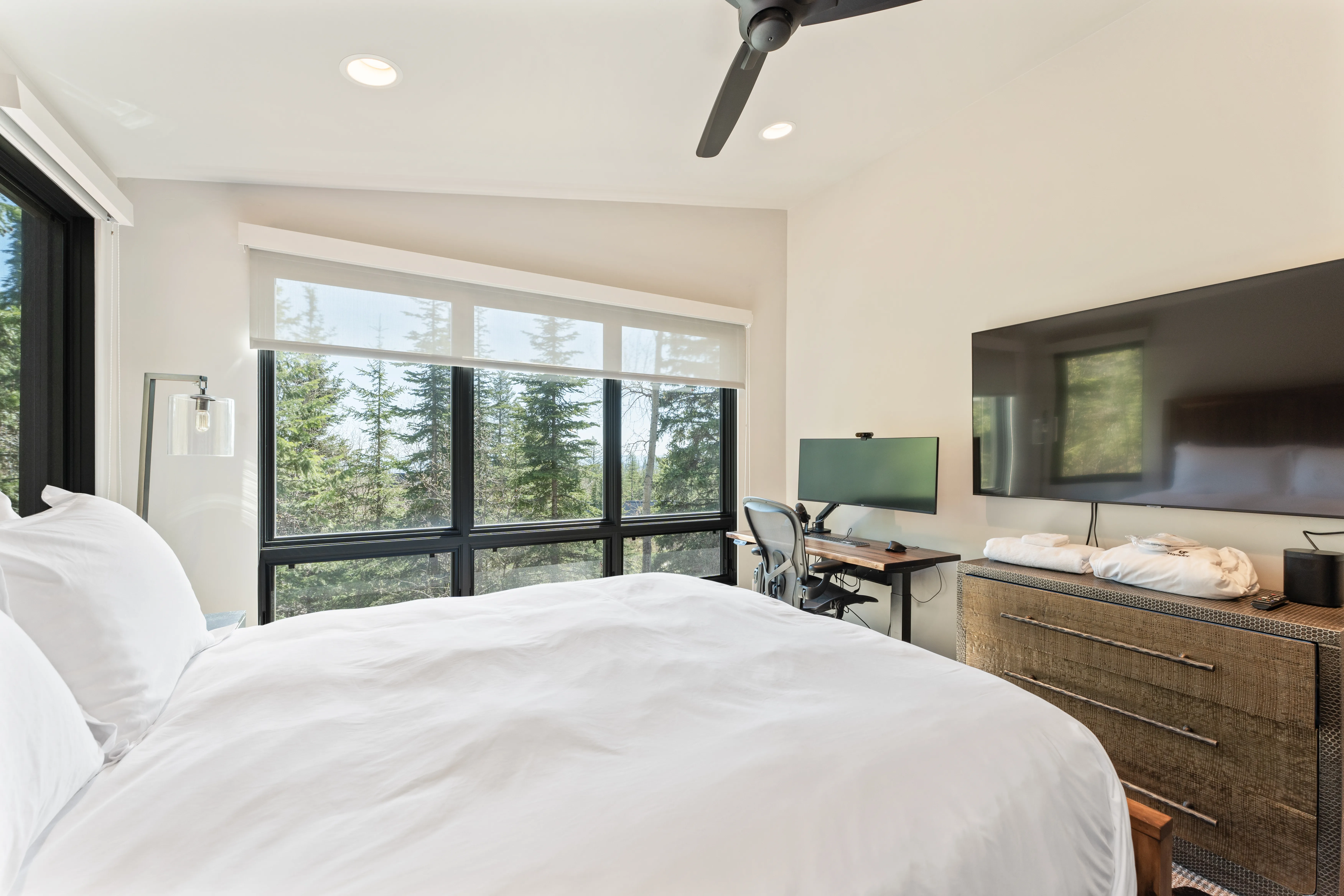 Highlands Stunning Bungalow - Image 4
